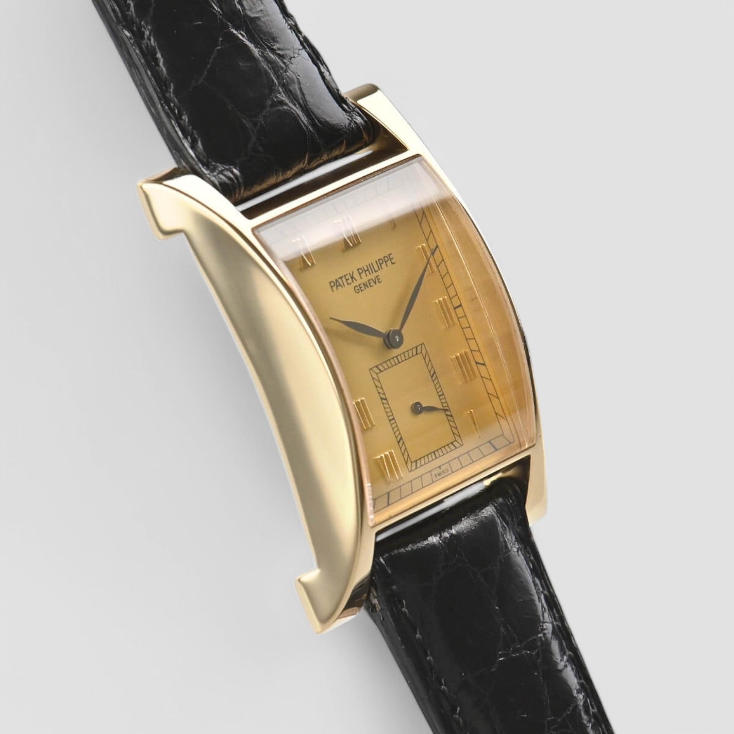 Pagoda / Gold Dial