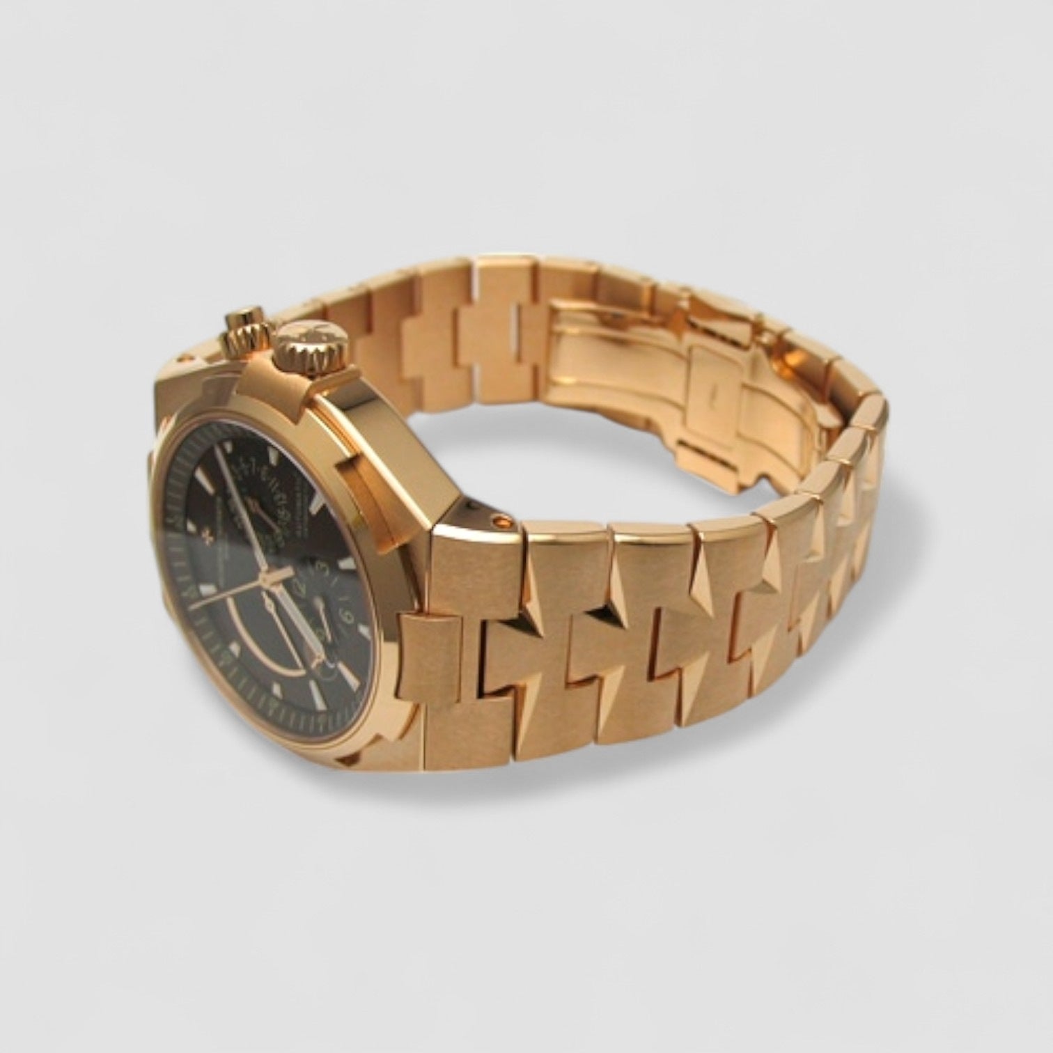 Overseas Dual Time Limited Edition