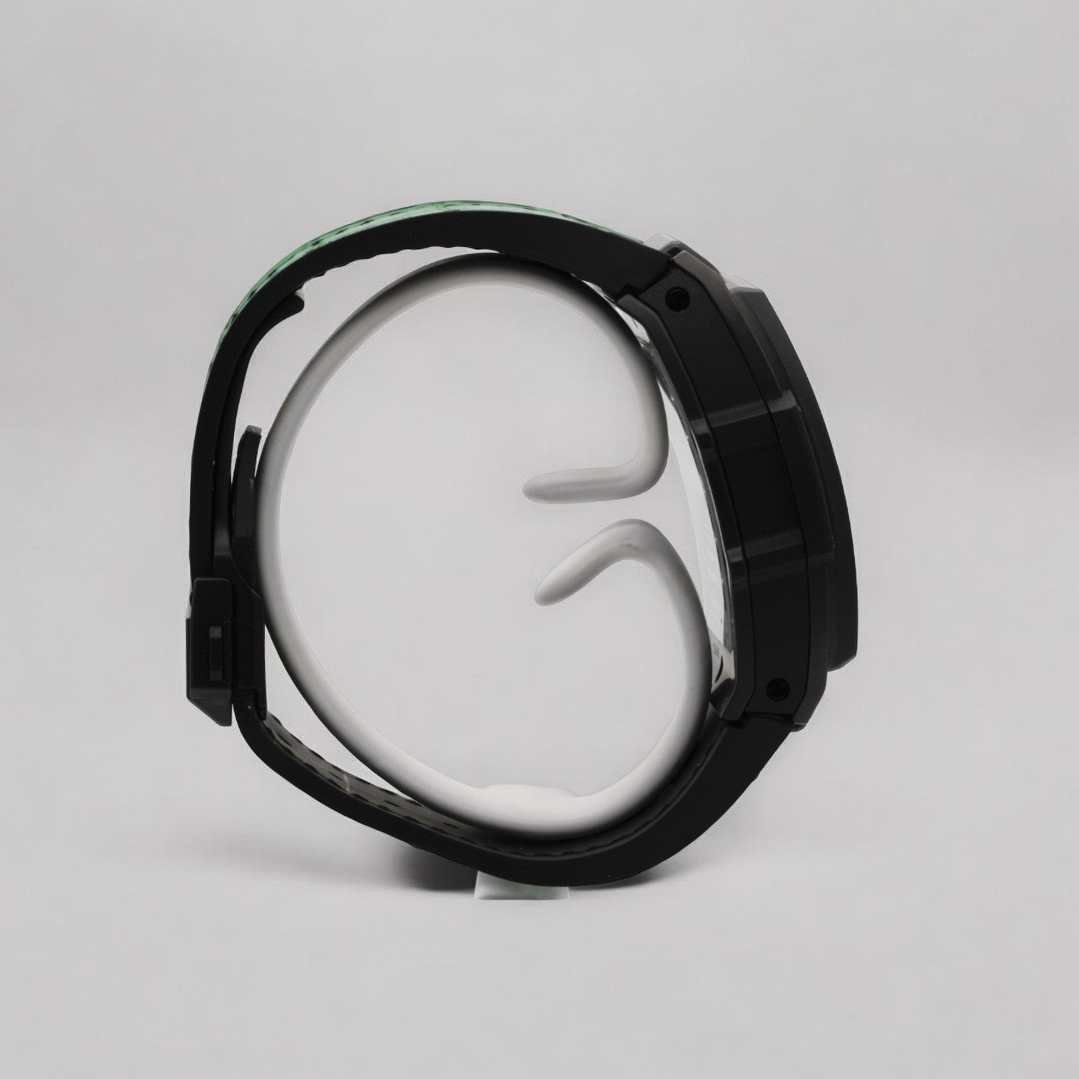 Spirit of Big Bang ALL BLACK Chronograph Green Ceramic 45MM