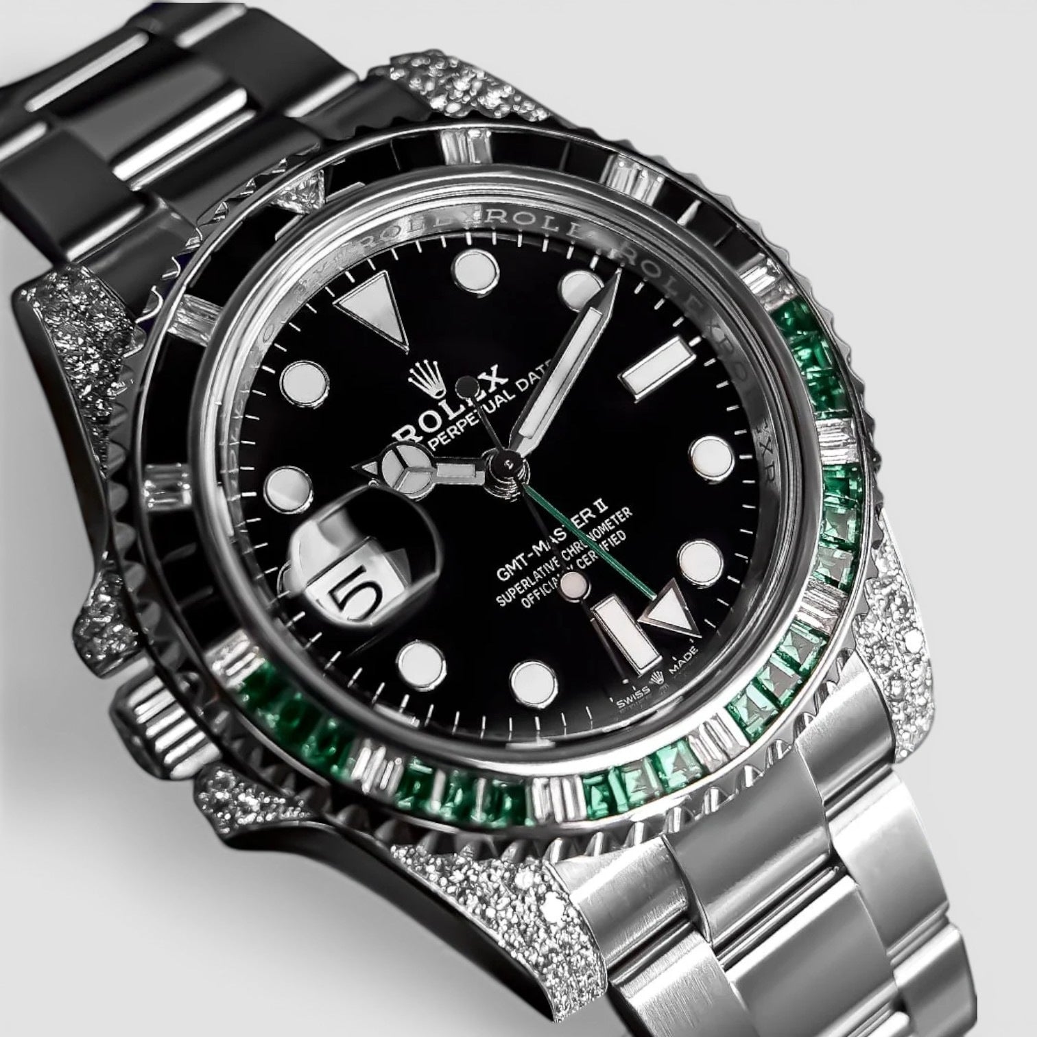Rolex GMT-Master II Oystersteel "Sprite" Diamond-Set with Green/Black Gemstone Bezel