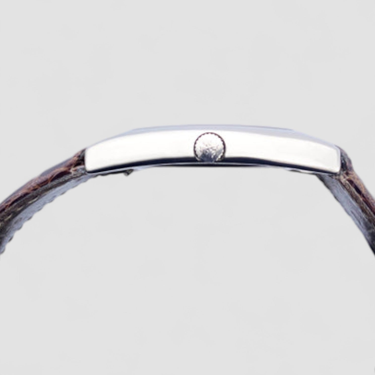 Gondolo Tonneau Breguet Numerals