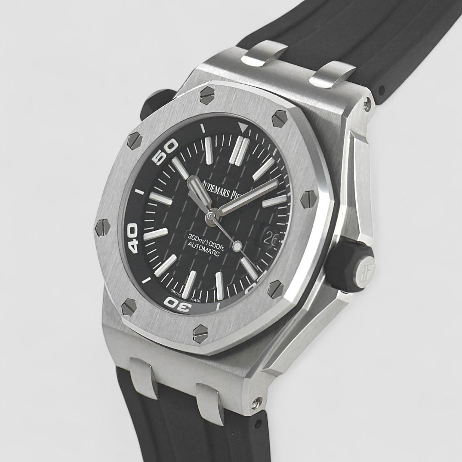 Royal Oak Offshore Diver 15710ST Offshore Diver Black / Rubber