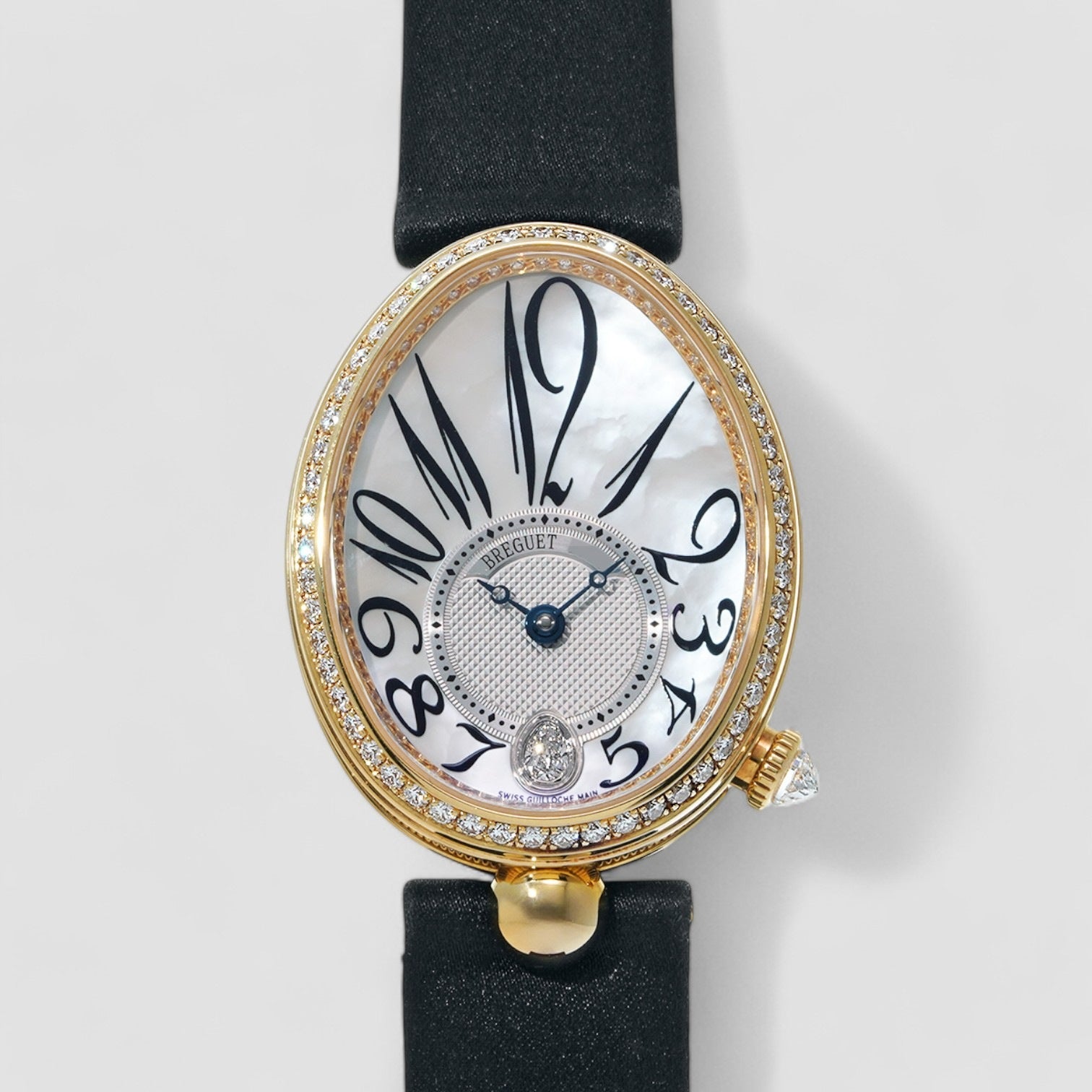 Reine de Naples Mother of Pearl 18kt Yellow Gold Diamond Unisex Watch