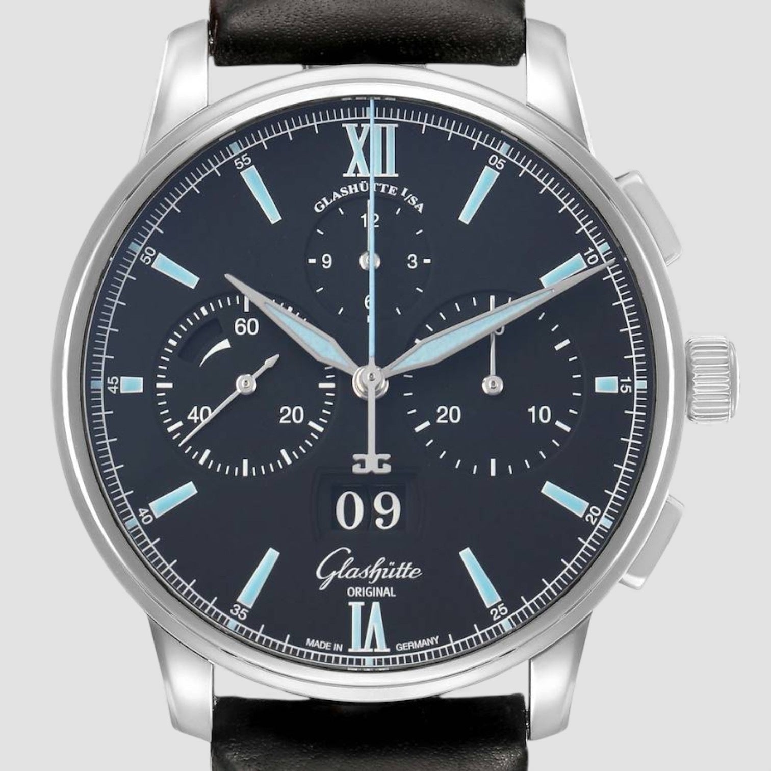 Senator Chronograph Panorama Date 1-37-01-03-02-35