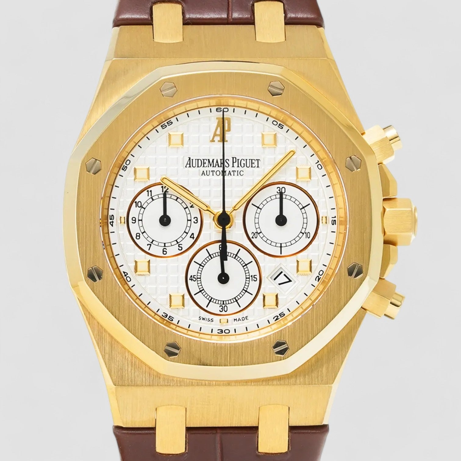 Royal Oak Chronograph 18K Yellow Gold SHARP