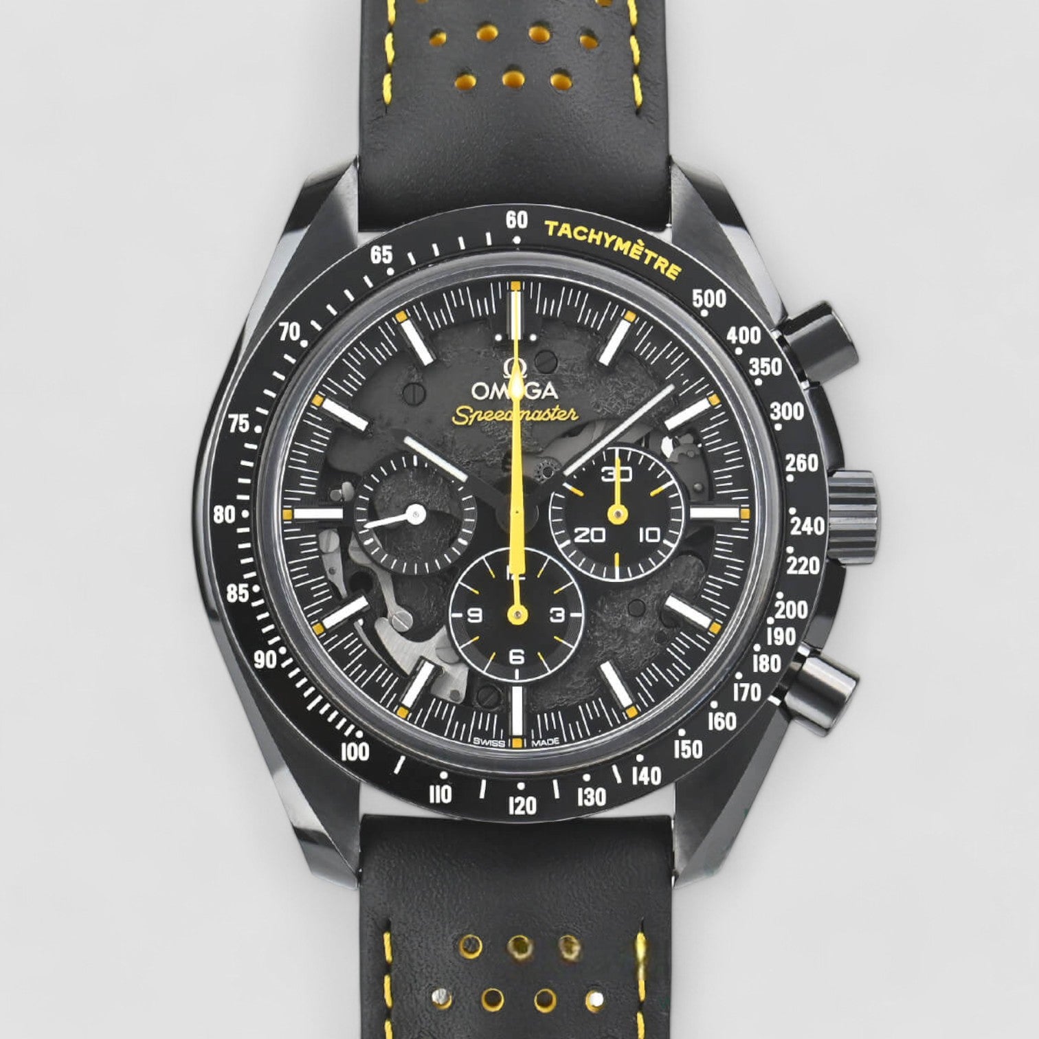 Dark Side of the Moon Apollo 8 Ceramic / Black Dial