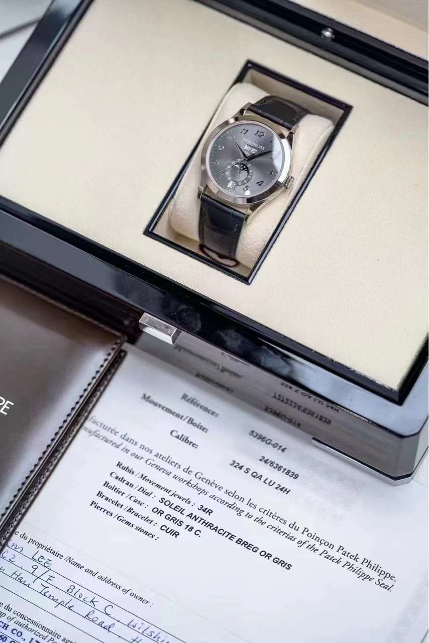 Annual Calendar White Gold Grey Dial