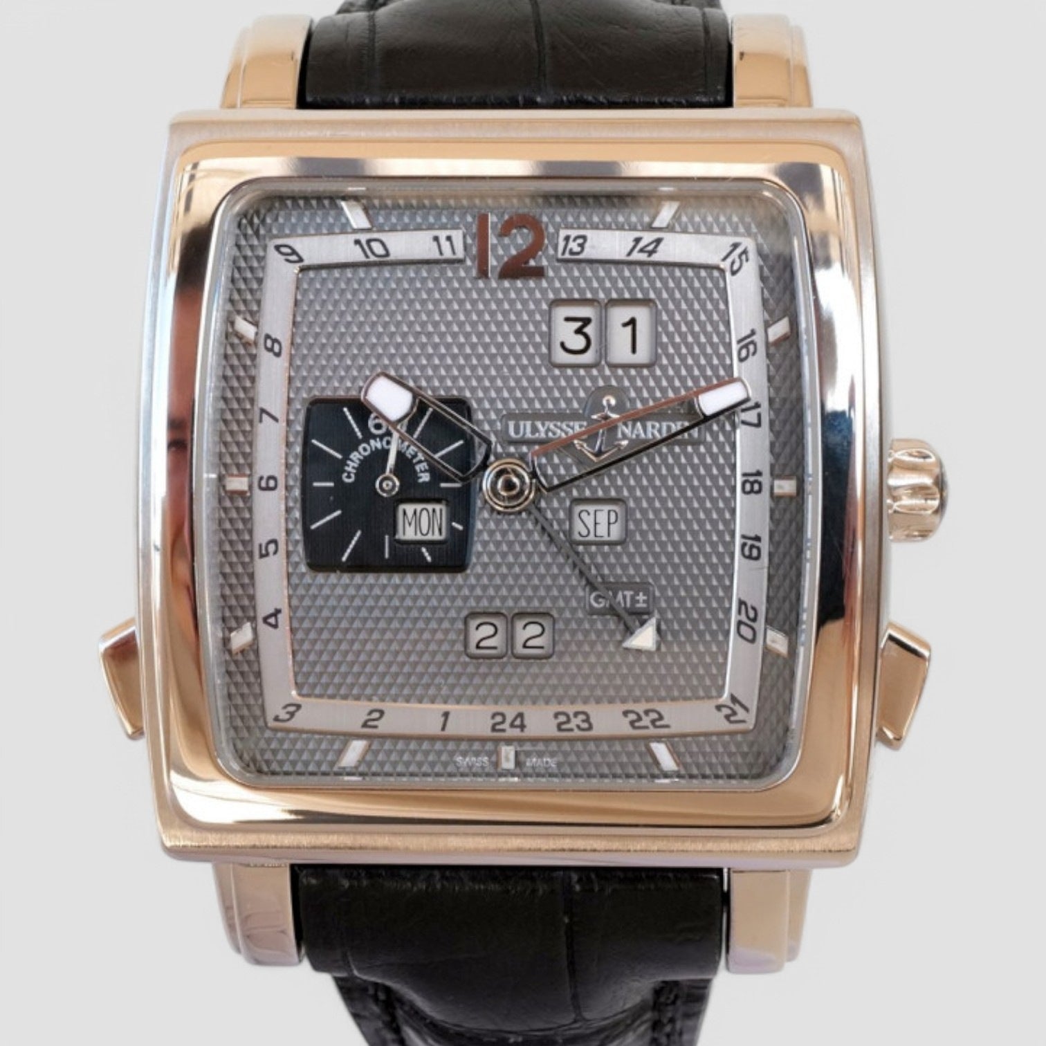 Quadrato Dual Time Perpetual