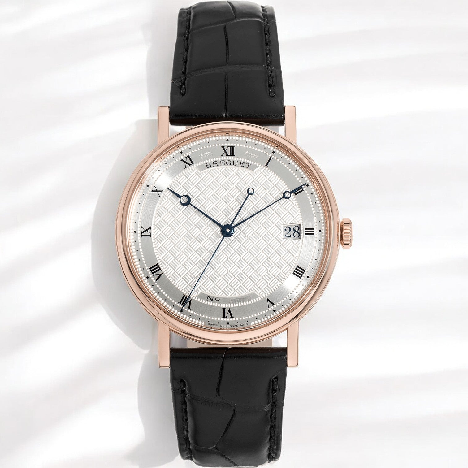 Classique Guilloche Dial 18K Rose Gold