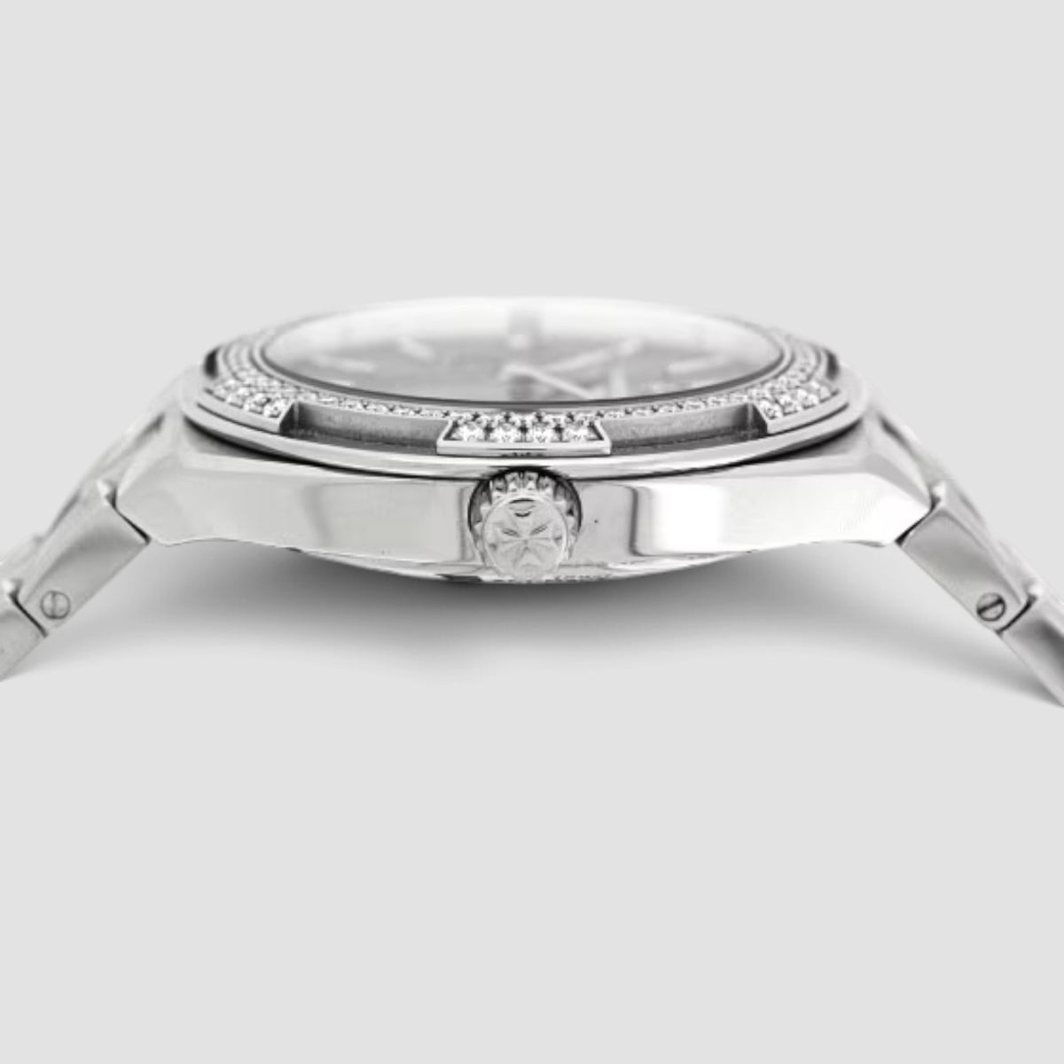 Overseas 37mm Blue Lacquered Dial Diamond Bezel Stainless Steel