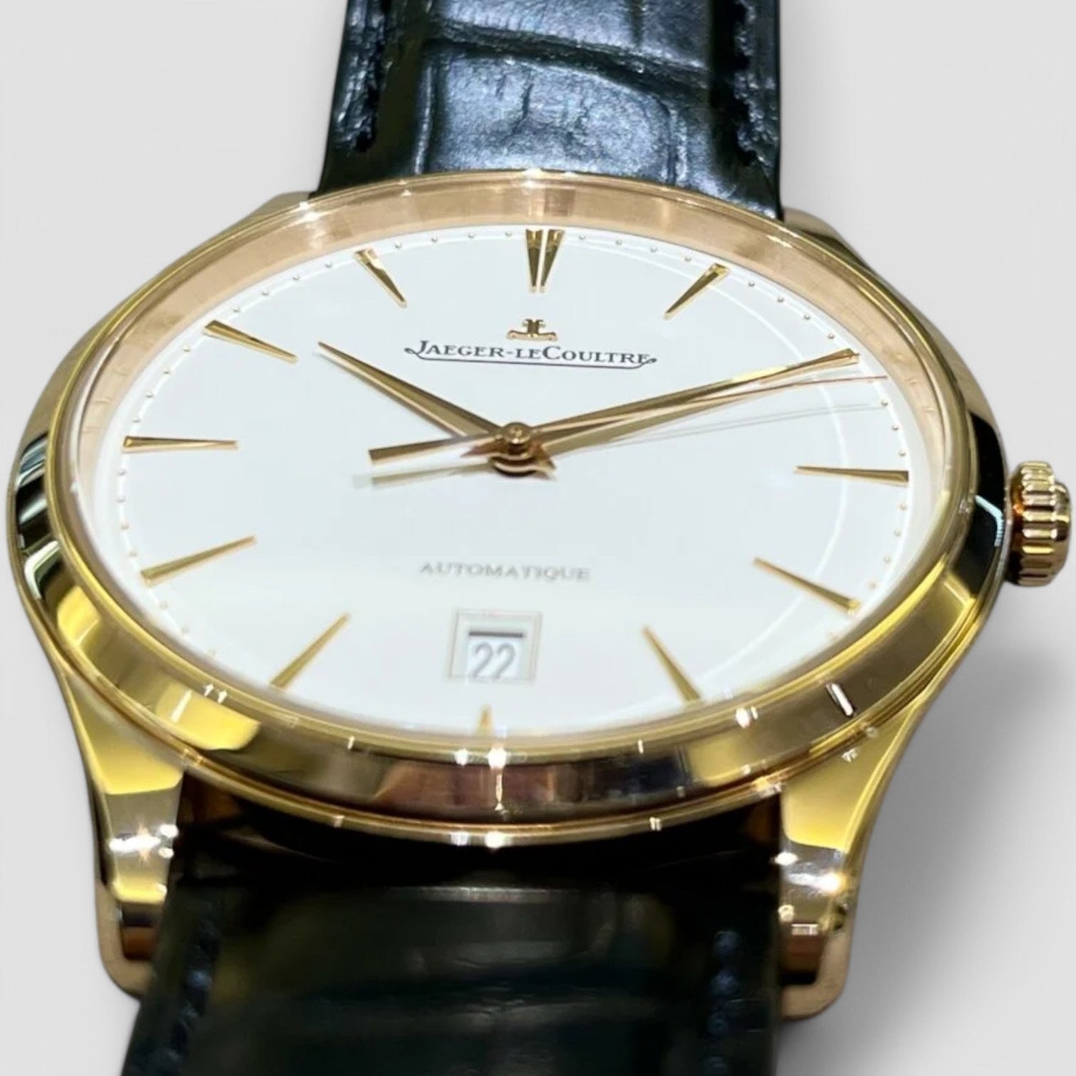 Master Ultra Thin Date