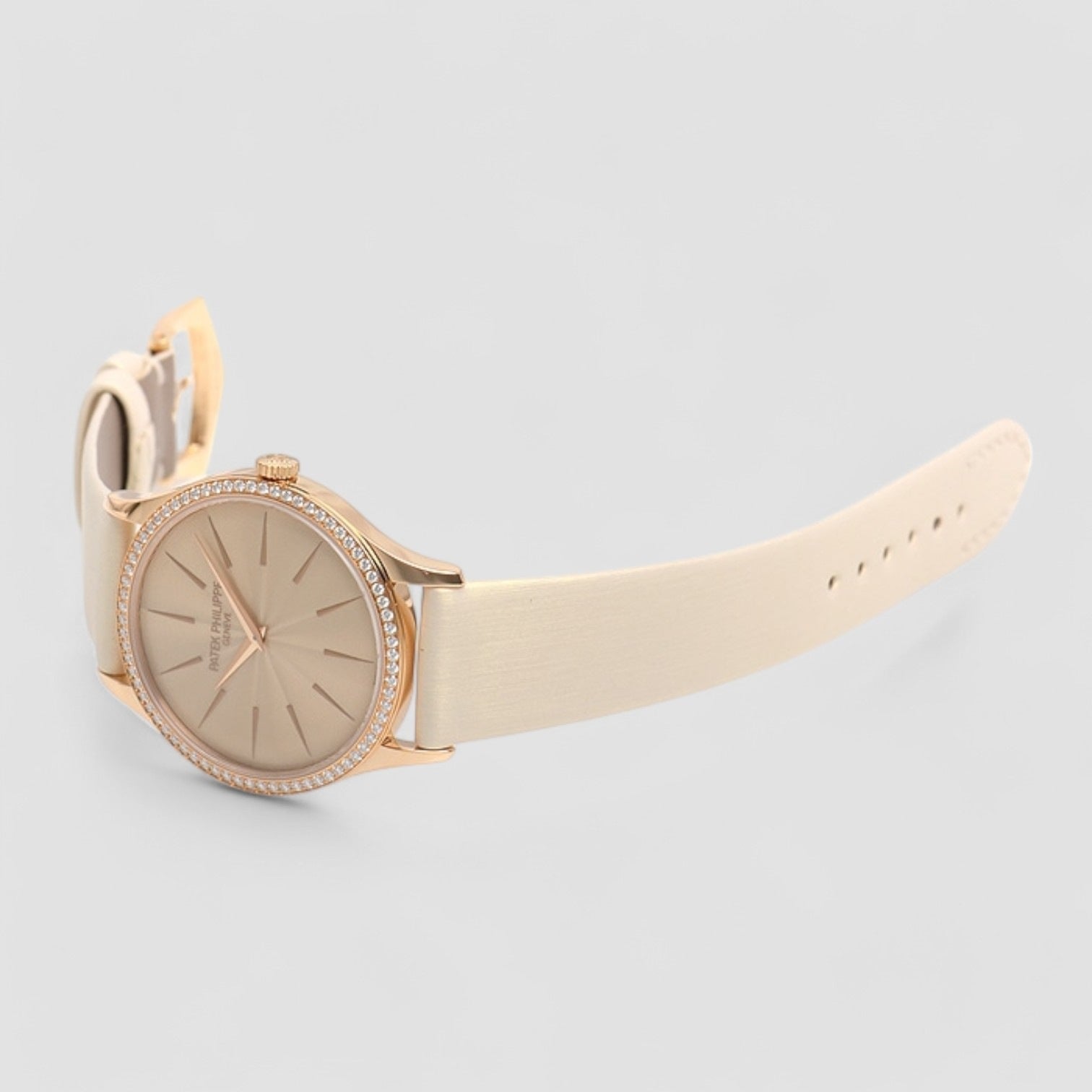 Calatrava Ladies 18K Rose Gold Diamonds Manual Wind 33MM