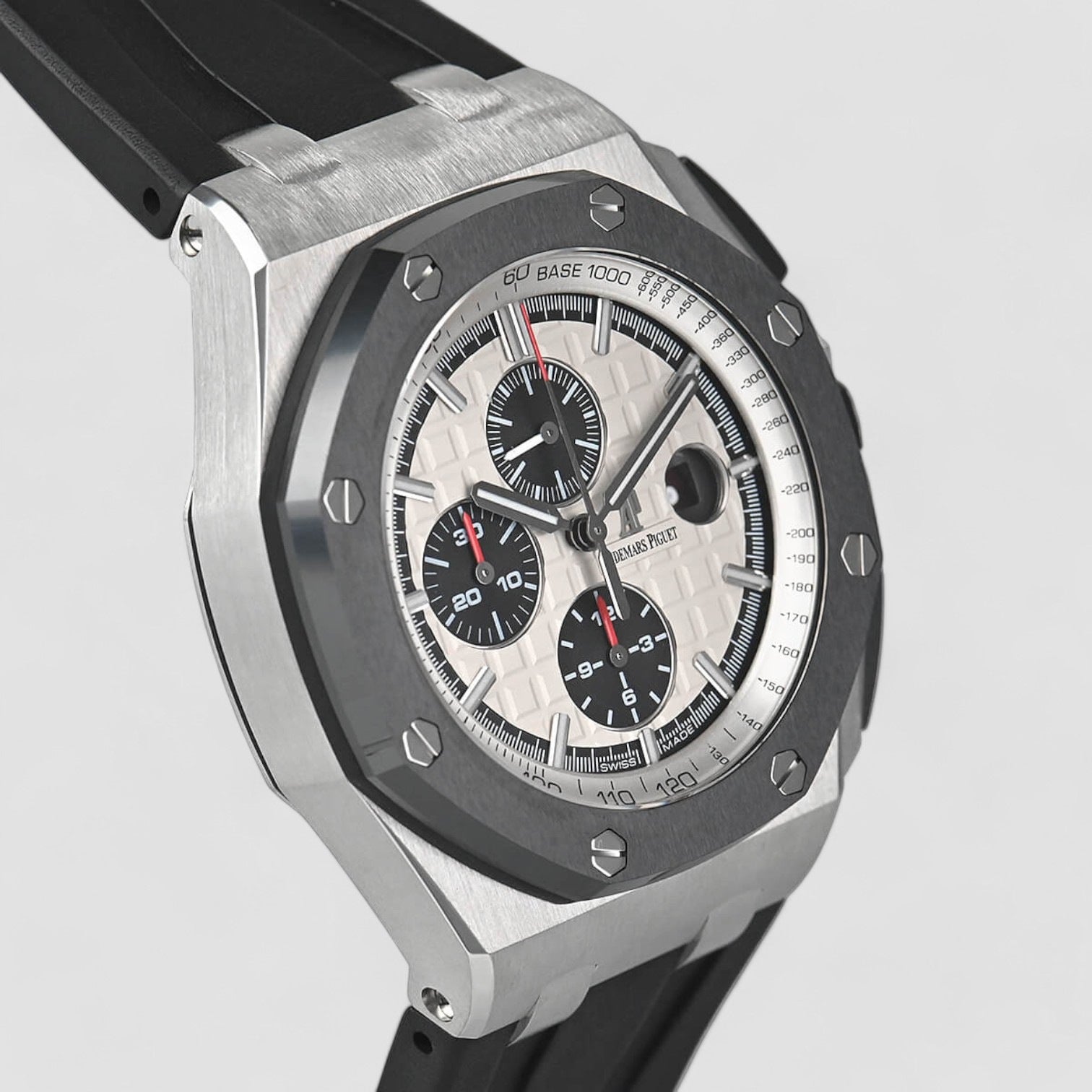 ROYAL OAK OFFSHORE CHRONOGRAPH SILVER DIAL CERAMIC BEZEL SS