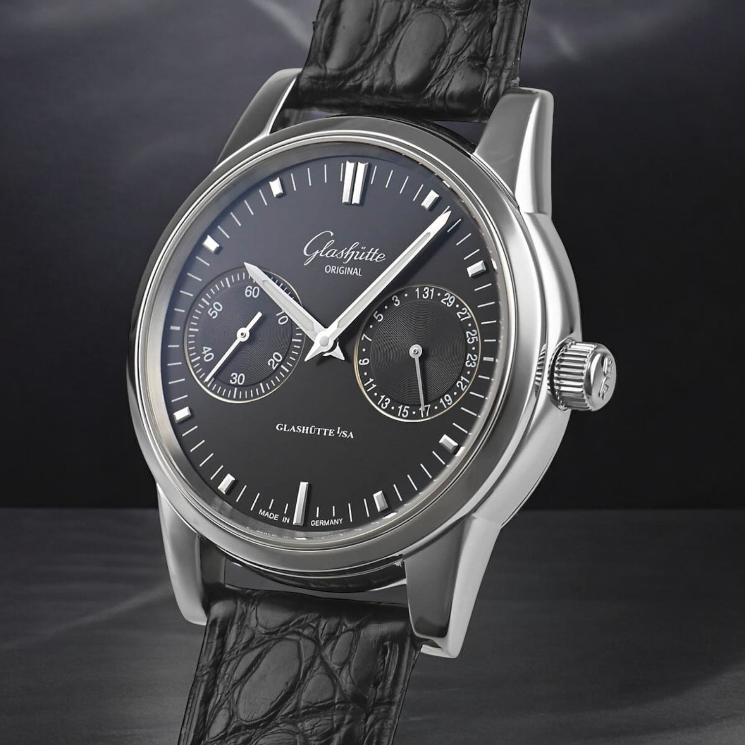 Senator Hand Date 1-39-58-01-02-04