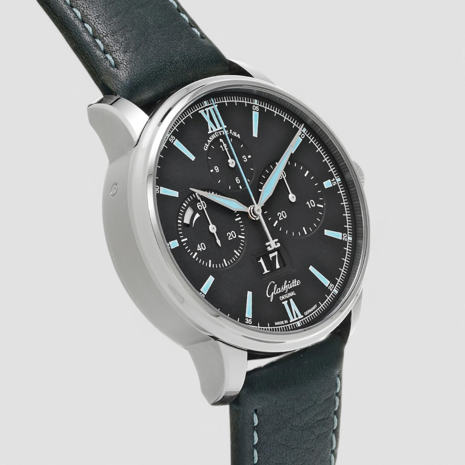 Senator Chronograph Panorama Date Automatic Black Dial Unisex Watch
