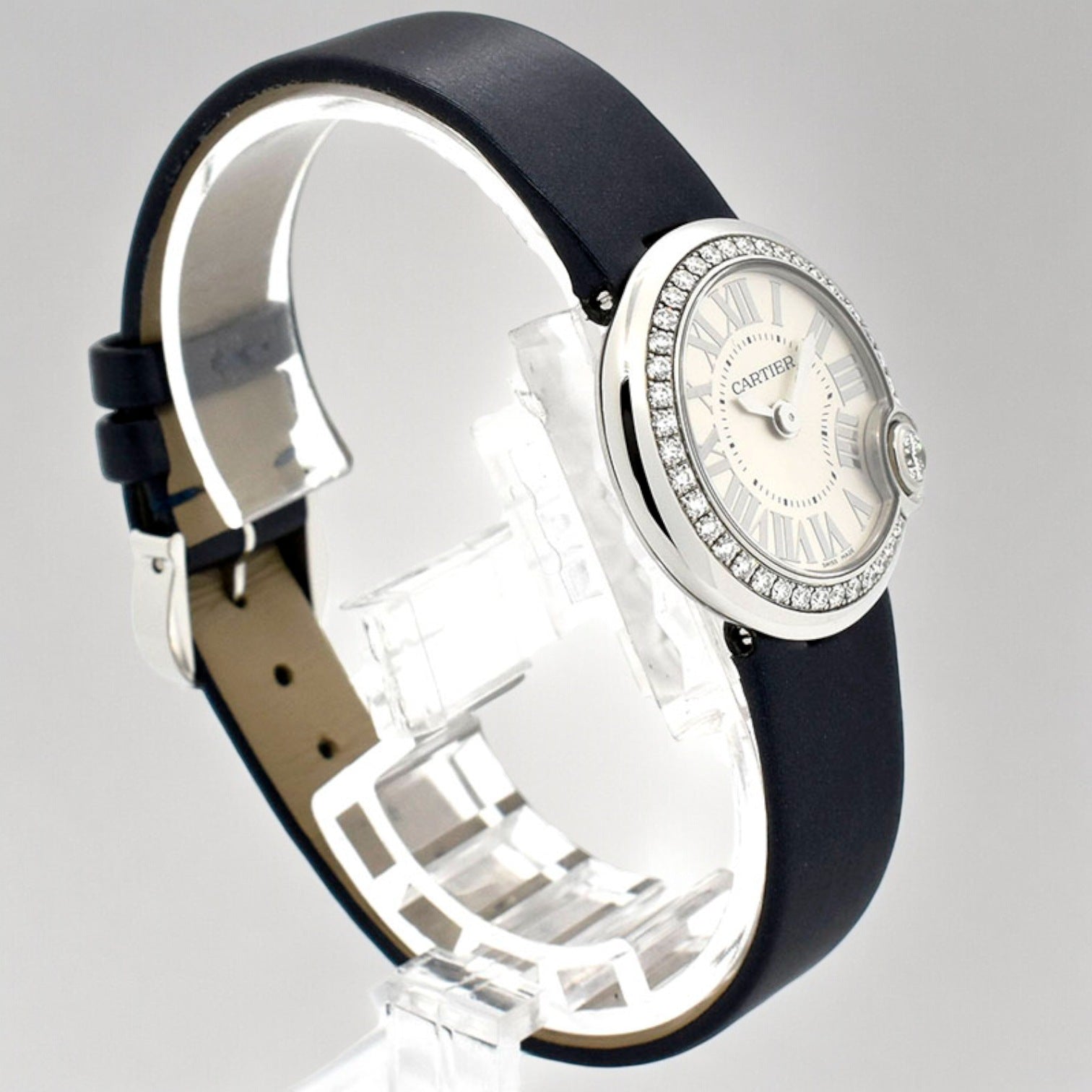 Ballon Blanc A Timeless Unisex Luxury Watch