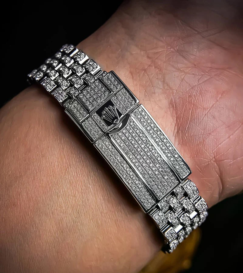 GMT-Master II "Batgirl" – Custom Diamond-Set with Blue/Black Gemstone bezel Iced Out
