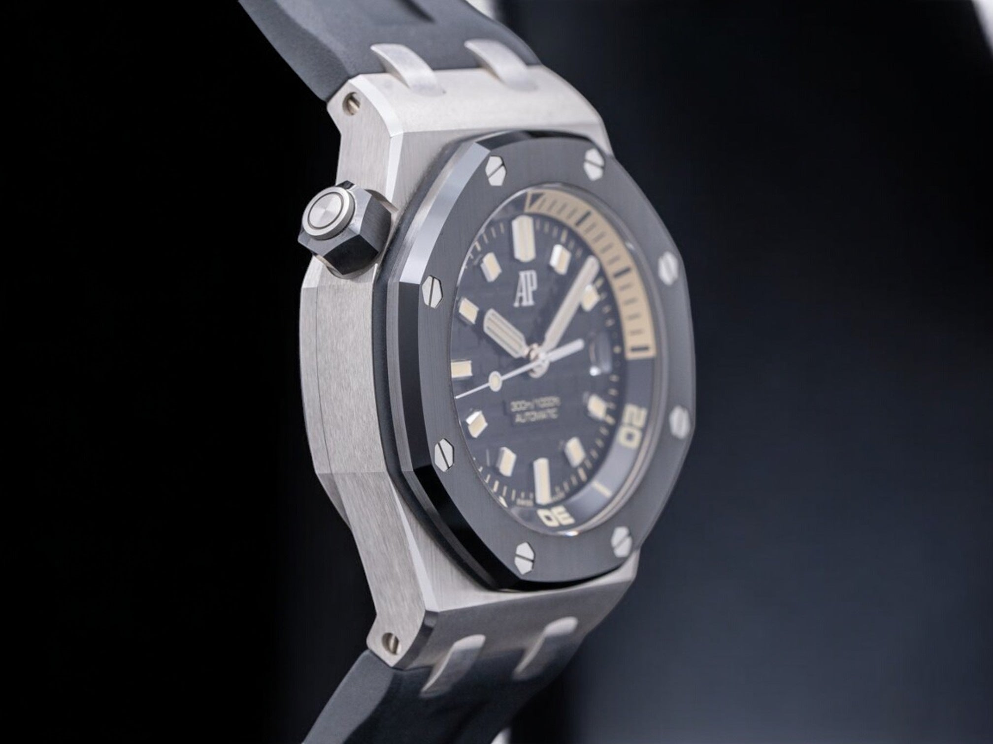 Royal Oak Offshore Diver 15720CN Diver Limited Edition