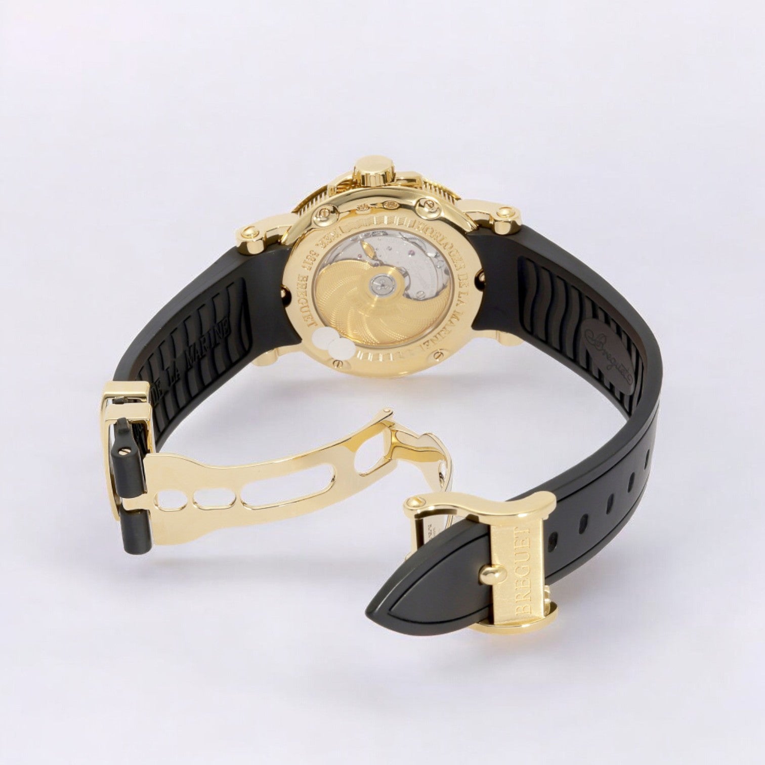 Marine Automatic Big Date 18K Yellow Gold