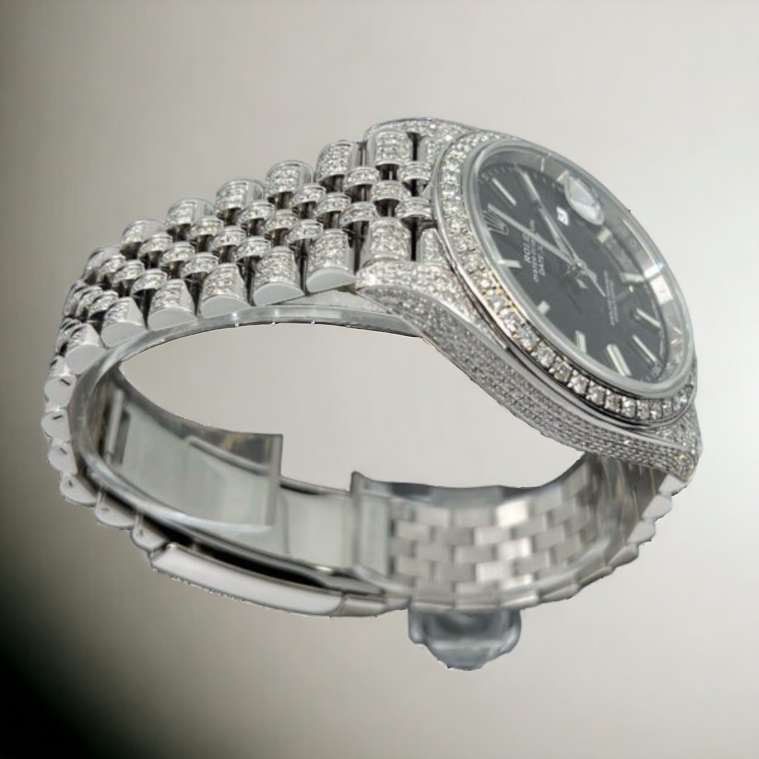 Datejust 41 Full Iced out – Diamonds – Black Dial – Jubilee