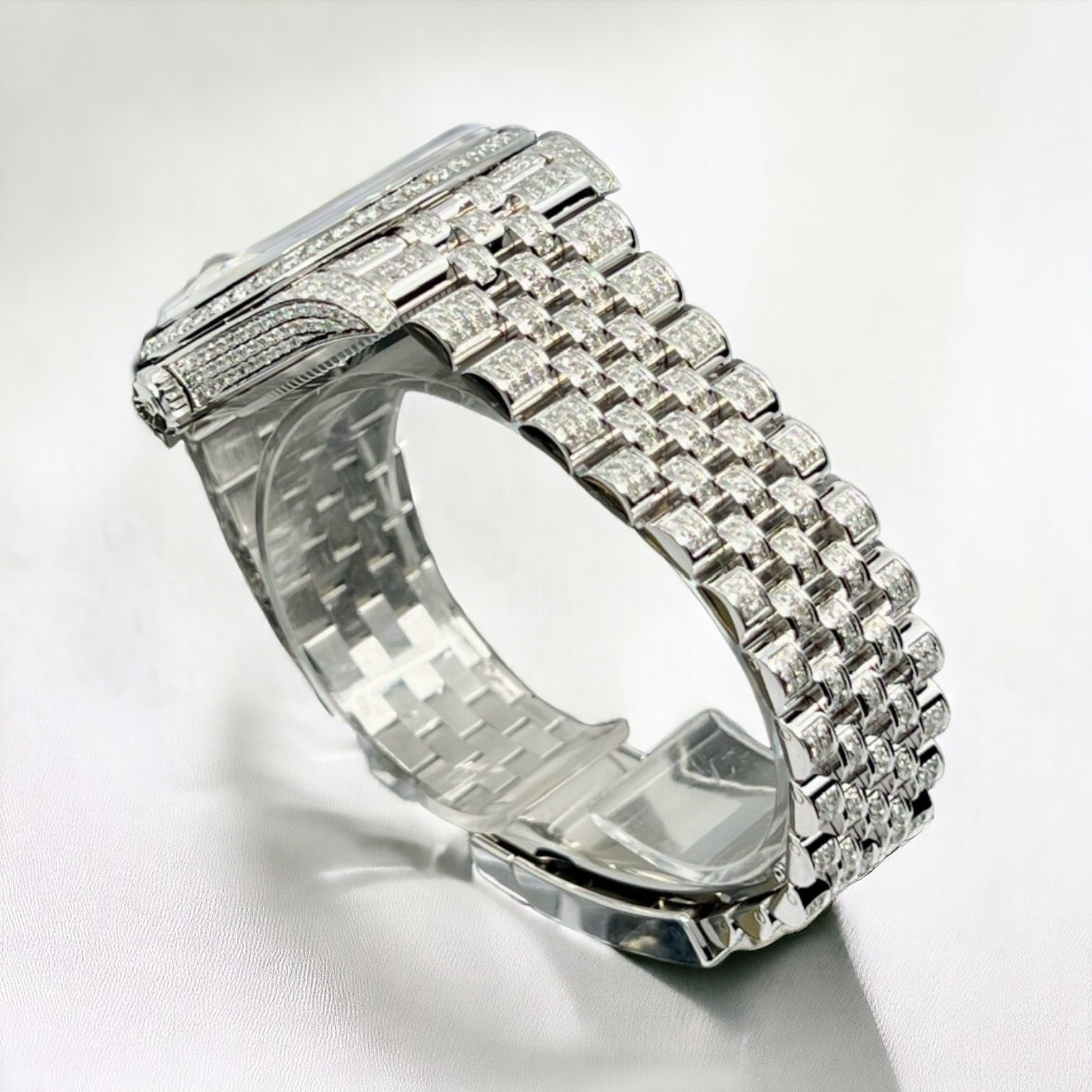 Datejust 41 Full Iced out – Diamonds – Silver Dial – Jubilee