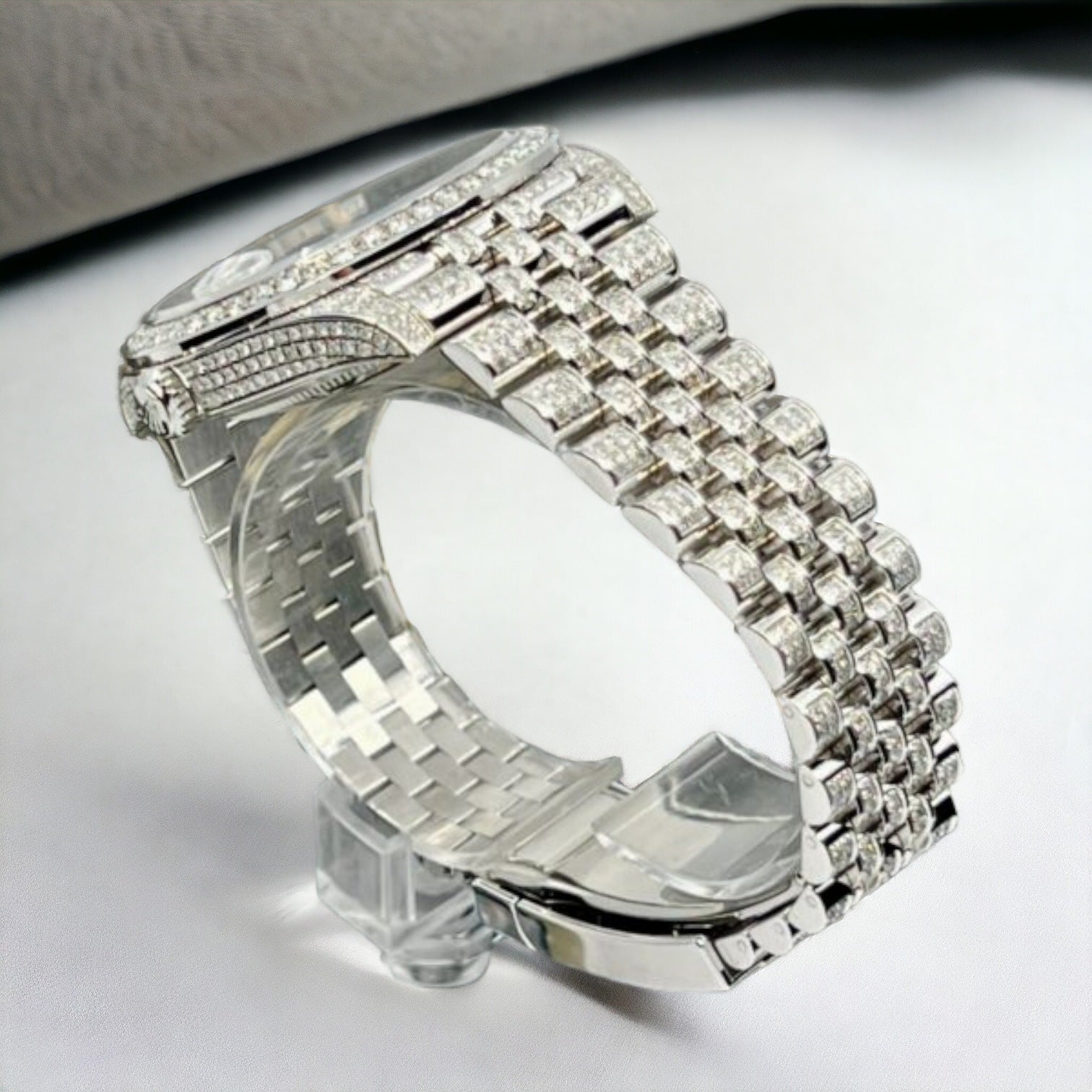 Datejust 41 Full Iced out – Diamonds – Grey Dial – Jubilee