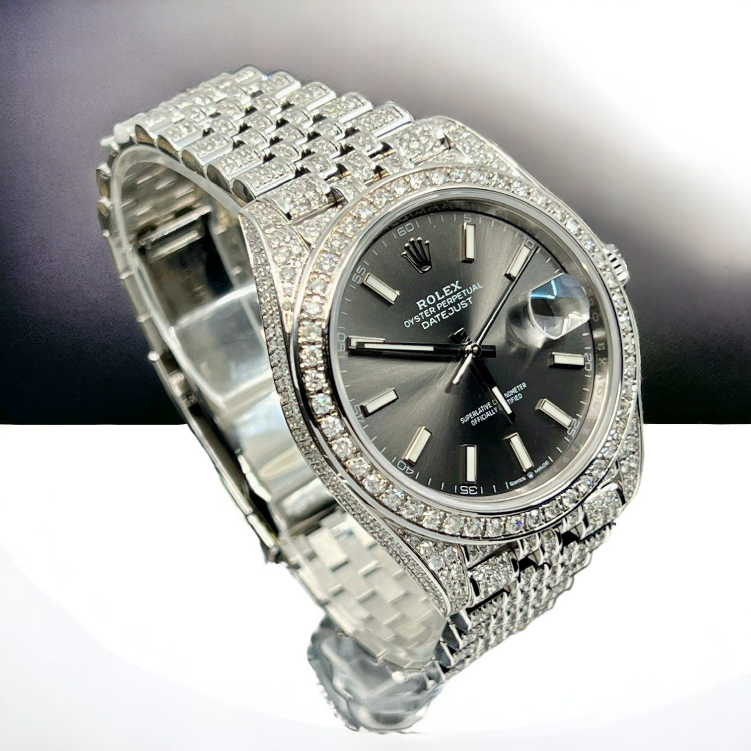 Datejust 41 Full Iced out – Diamonds – Grey Dial – Jubilee