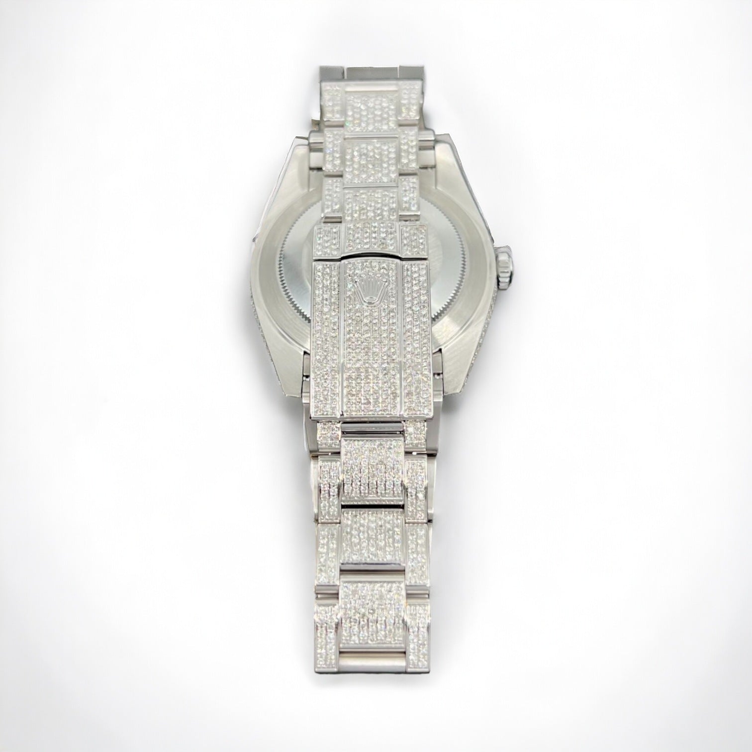 Datejust 41 Full Iced out – Diamonds – Glossy Red Roman Dial
