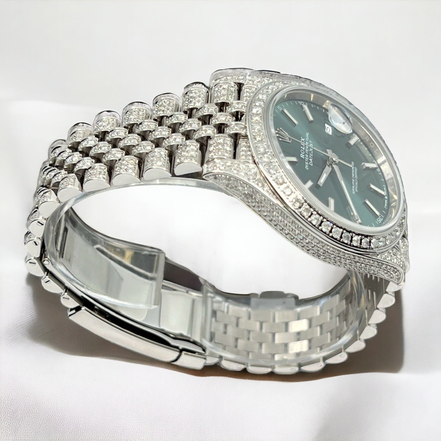 Datejust 41 Full Iced out – Diamonds – Green Dial – Jubilee