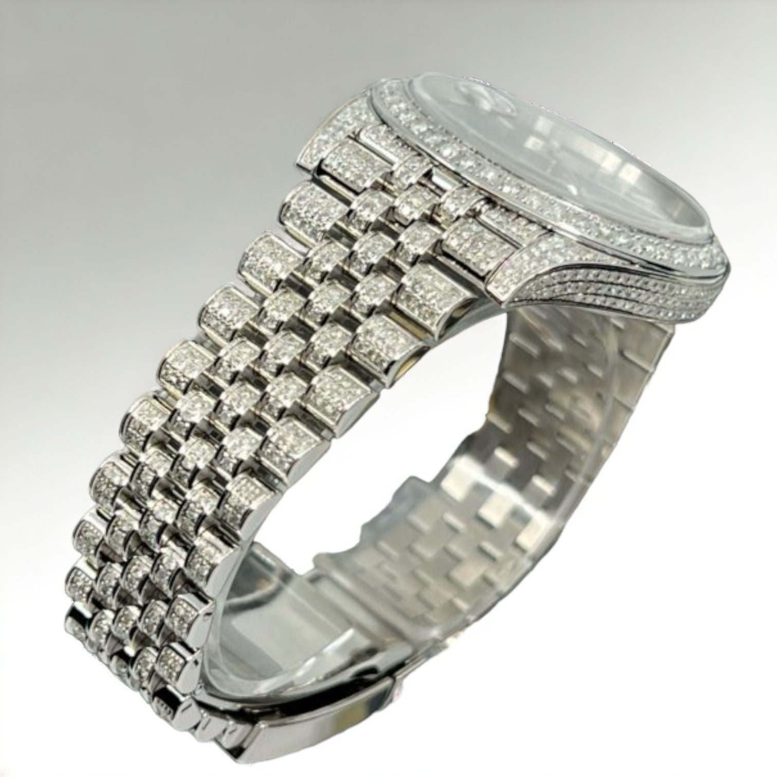 Datejust 41 Full Iced out – Diamonds – Green Dial – Jubilee