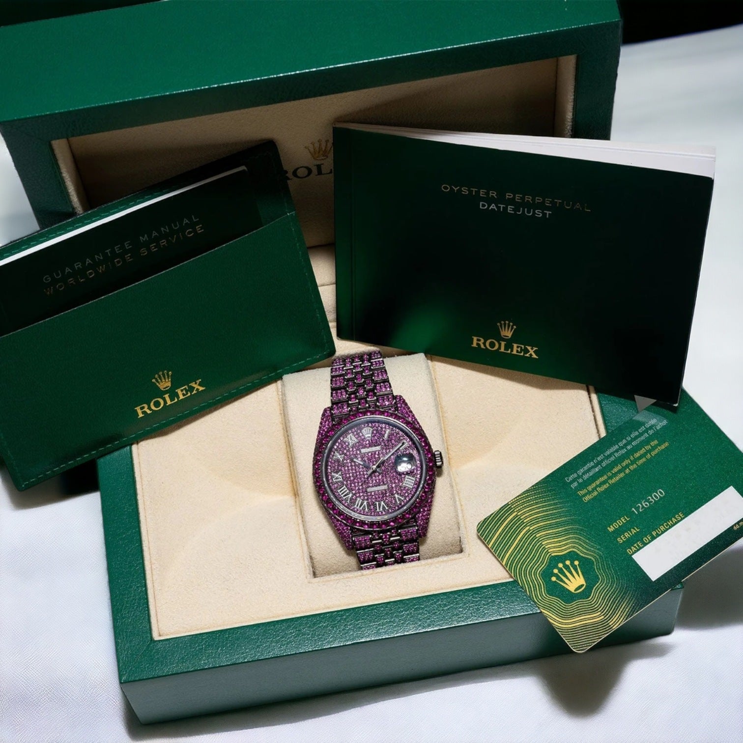 Datejust 41 Full Iced out – Diamonds – Pink Emeralds