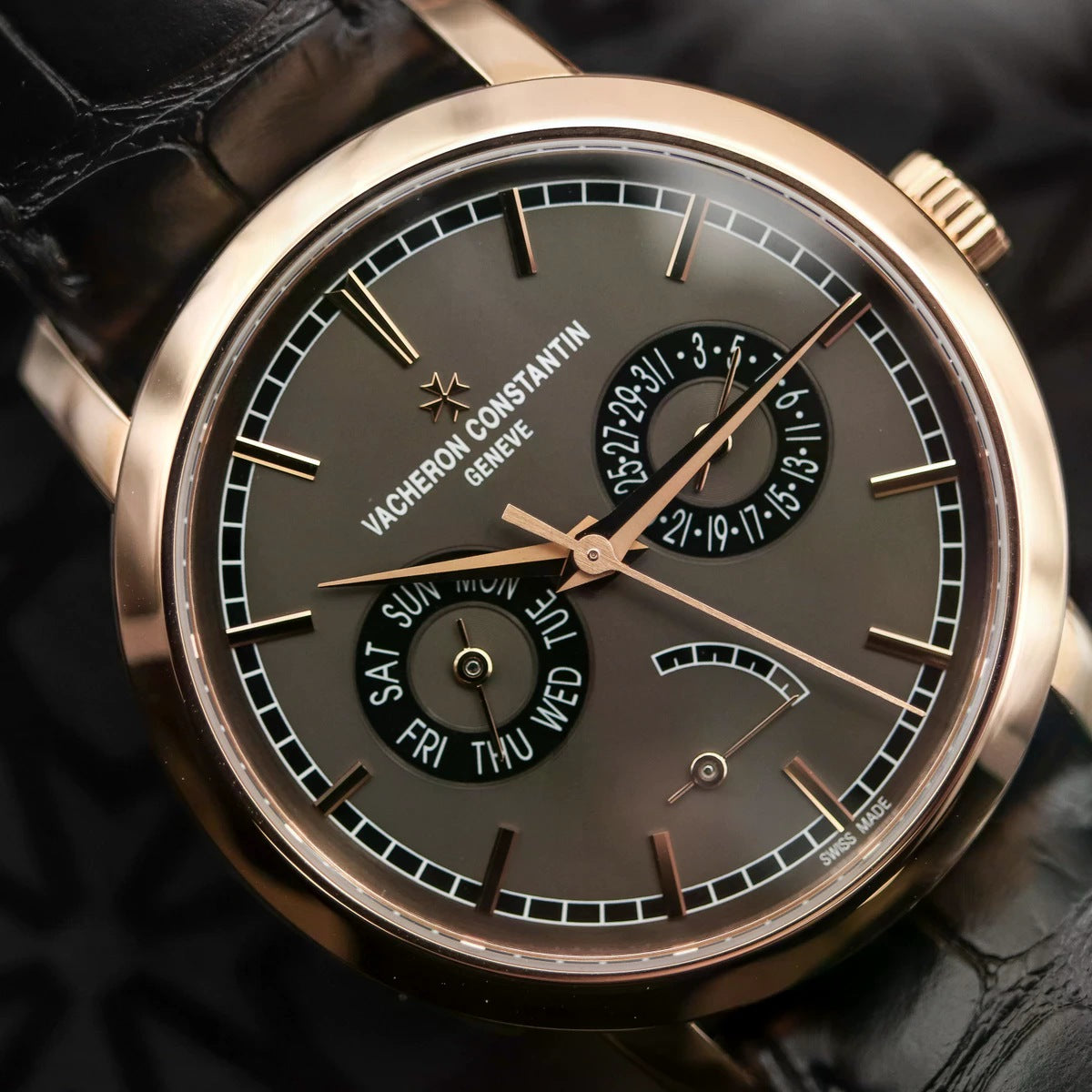 Traditionnelle Day-Date Power Reserve Pink / Slate