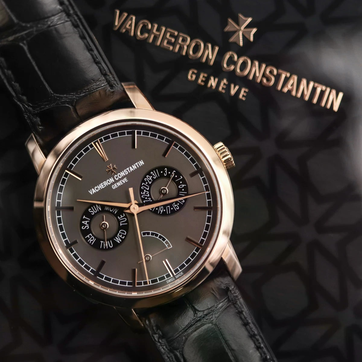Traditionnelle Day-Date Power Reserve Pink / Slate