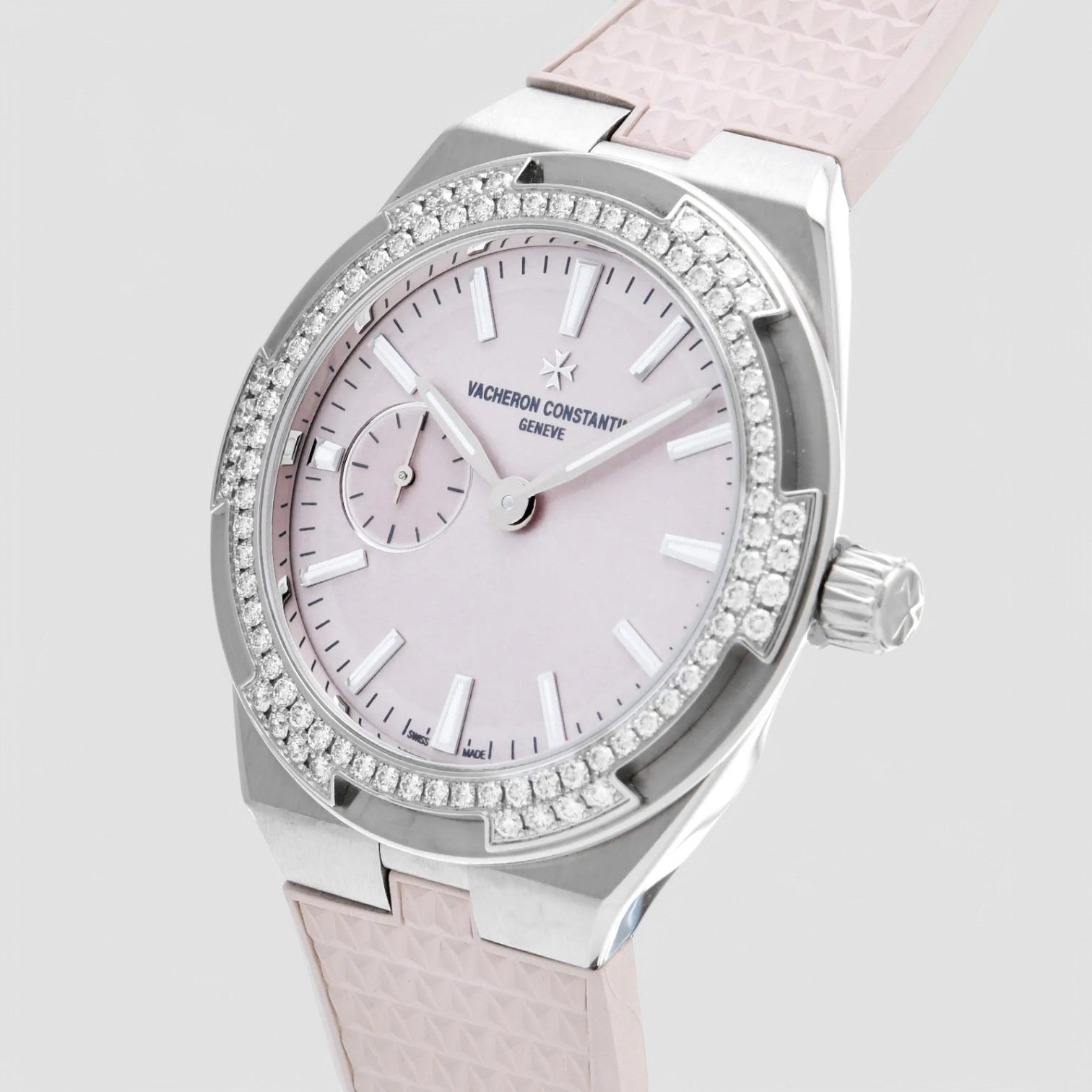 Ladies Overseas with Diamond Bezel 2022