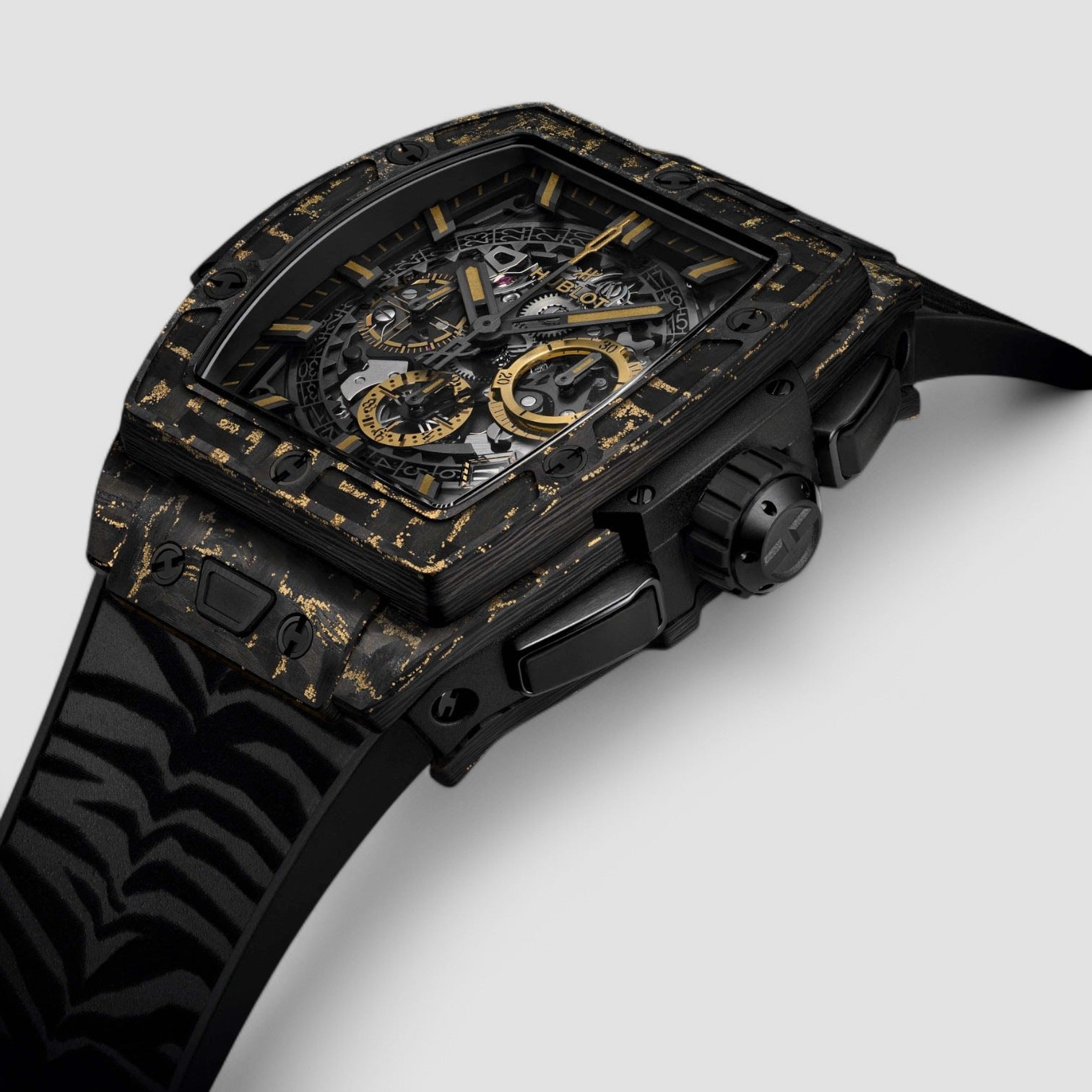 Spirit Of Big Bang Carbon Gold Tiger 42mm Mens Watch