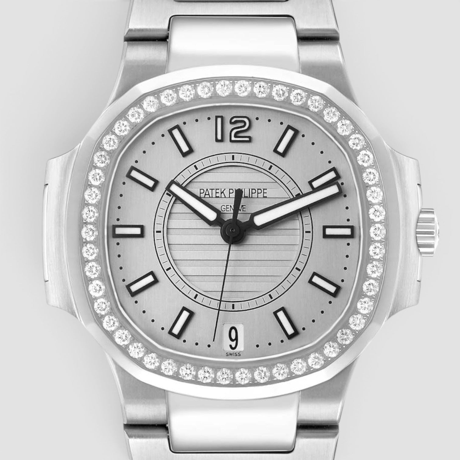 Nautilus Ladies 34mm Stainless Steel Diamond Bezel