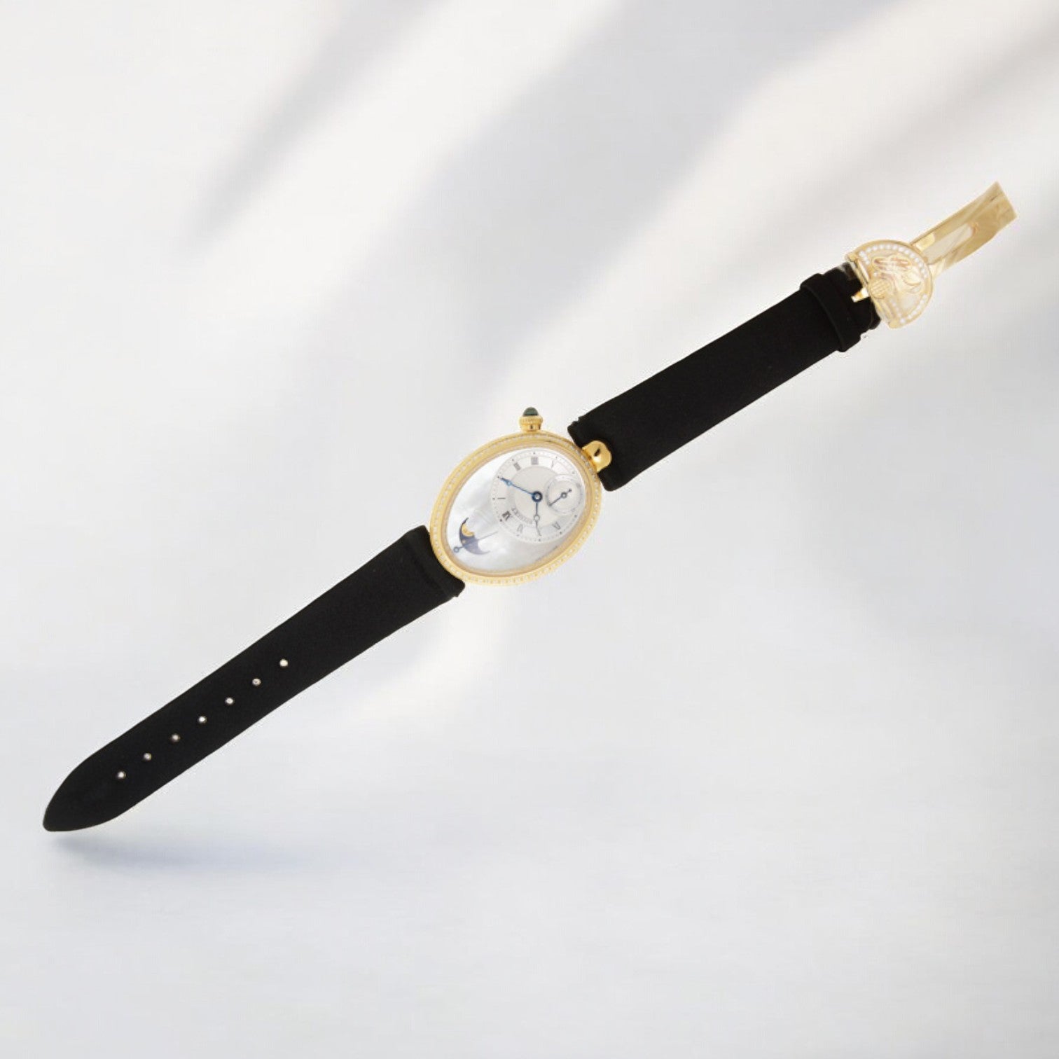 Reine De NaplesPower Reserve MOONPHASE