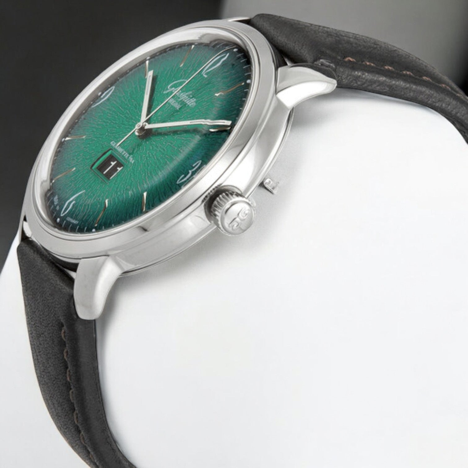 Senator Sixties Automatic Green Dial