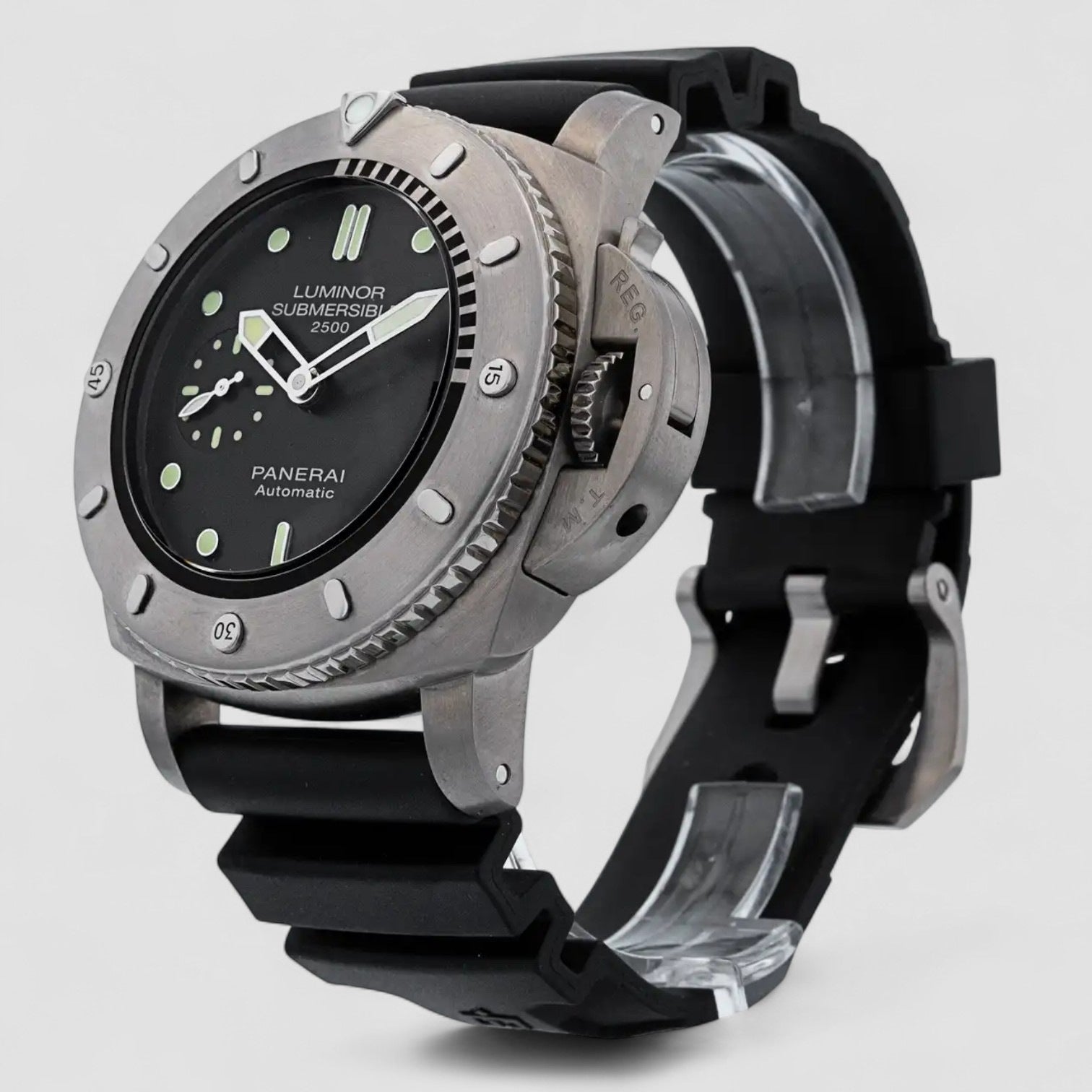 Luminor 1950 Submersible 2500 Meters Titanium