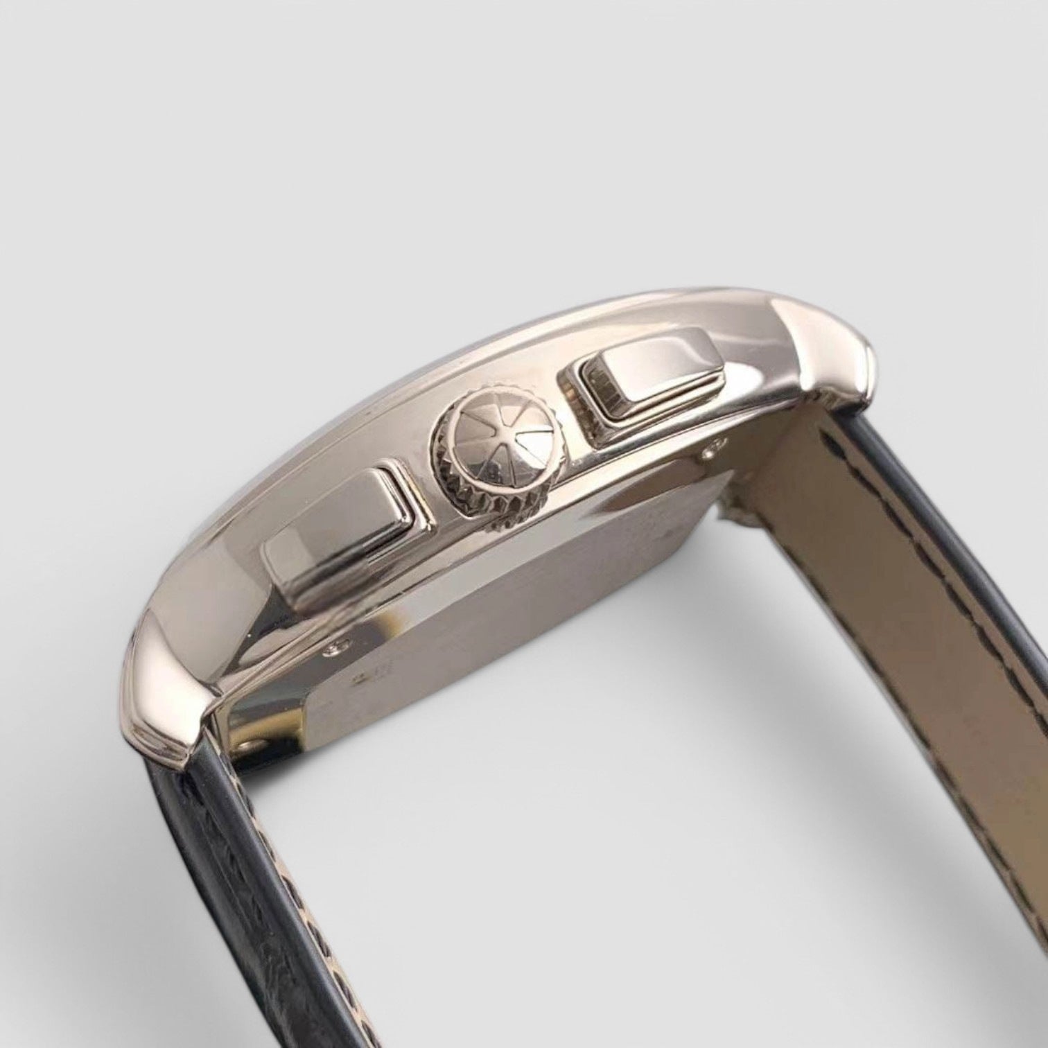 Malte Tonneau Chronograph Mens Watch