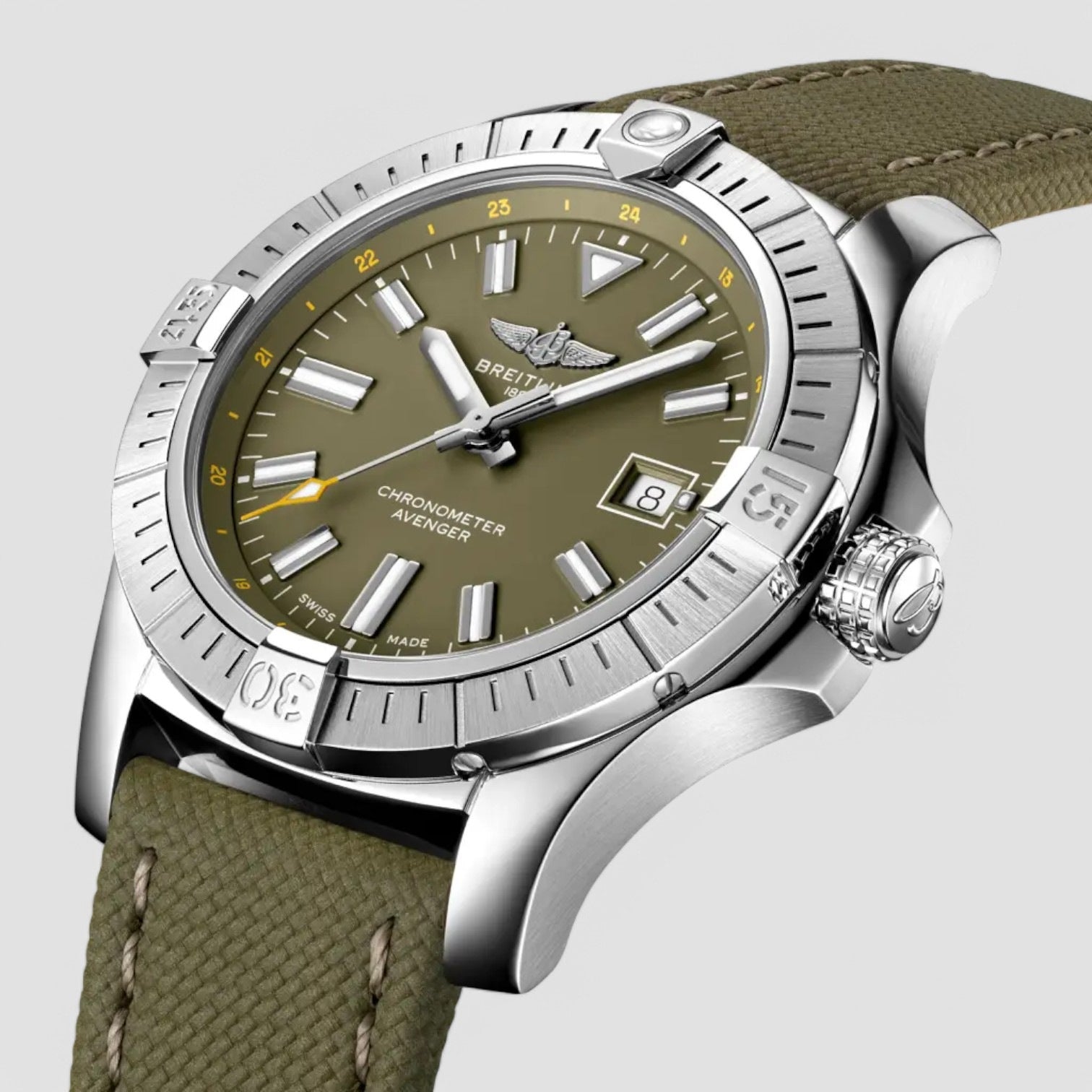 Avenger Automatic GMT 43 Green Dial