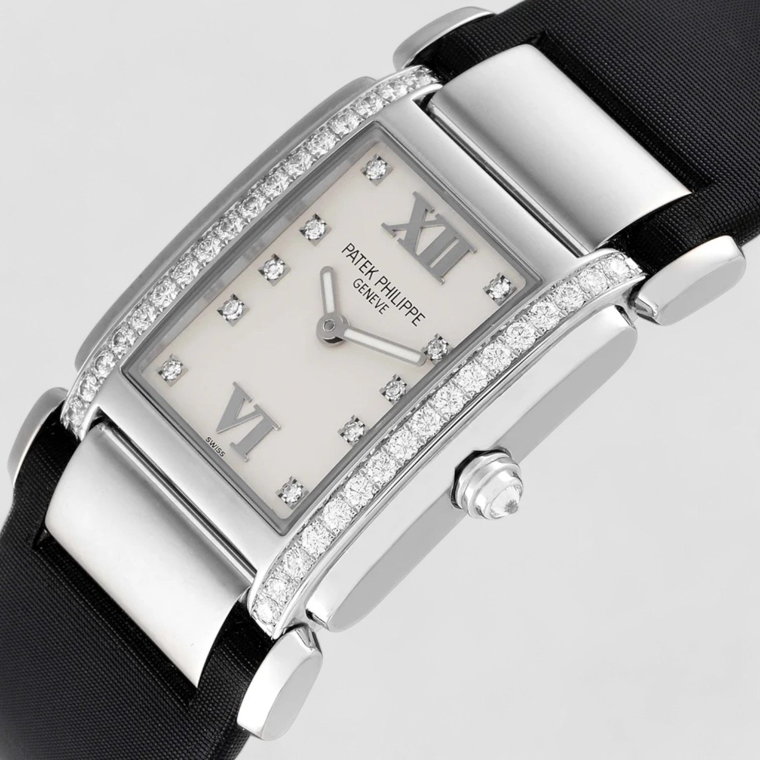 Twenty 4 White Gold / Satin