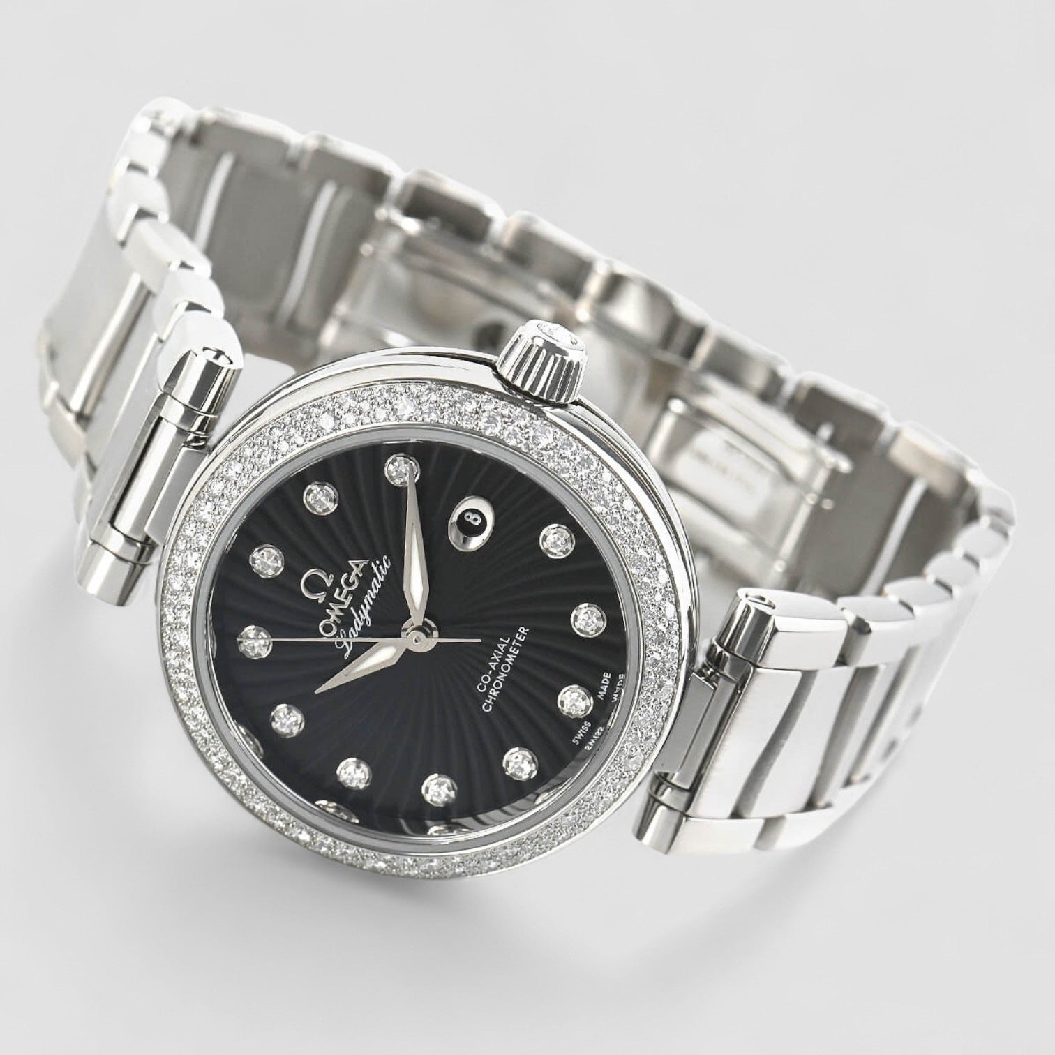 Deville Black Wave-patterned Diamond Dial Automatic Ladies Watch
