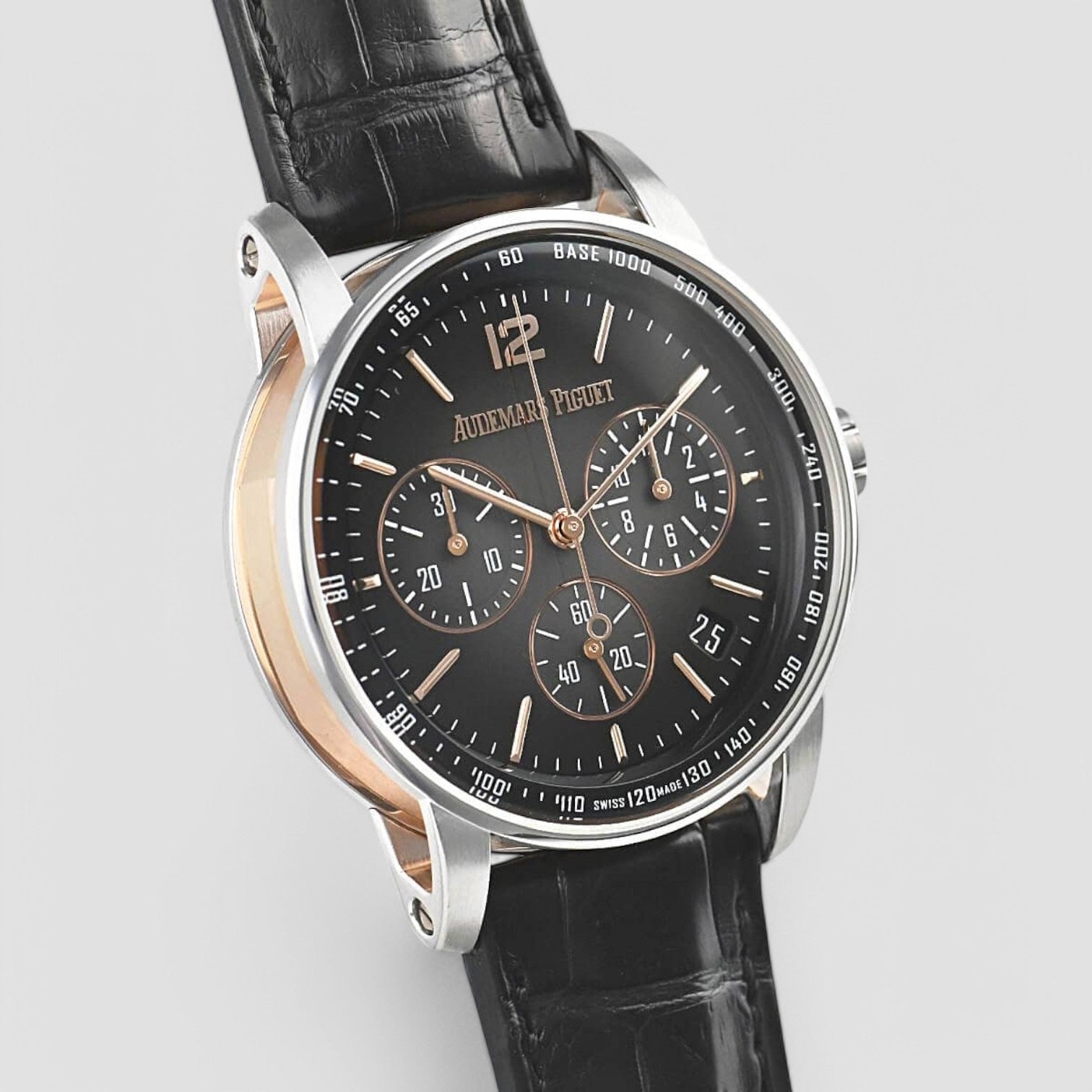 Code 11.59 Chronograph White/Rose Gold 41mm