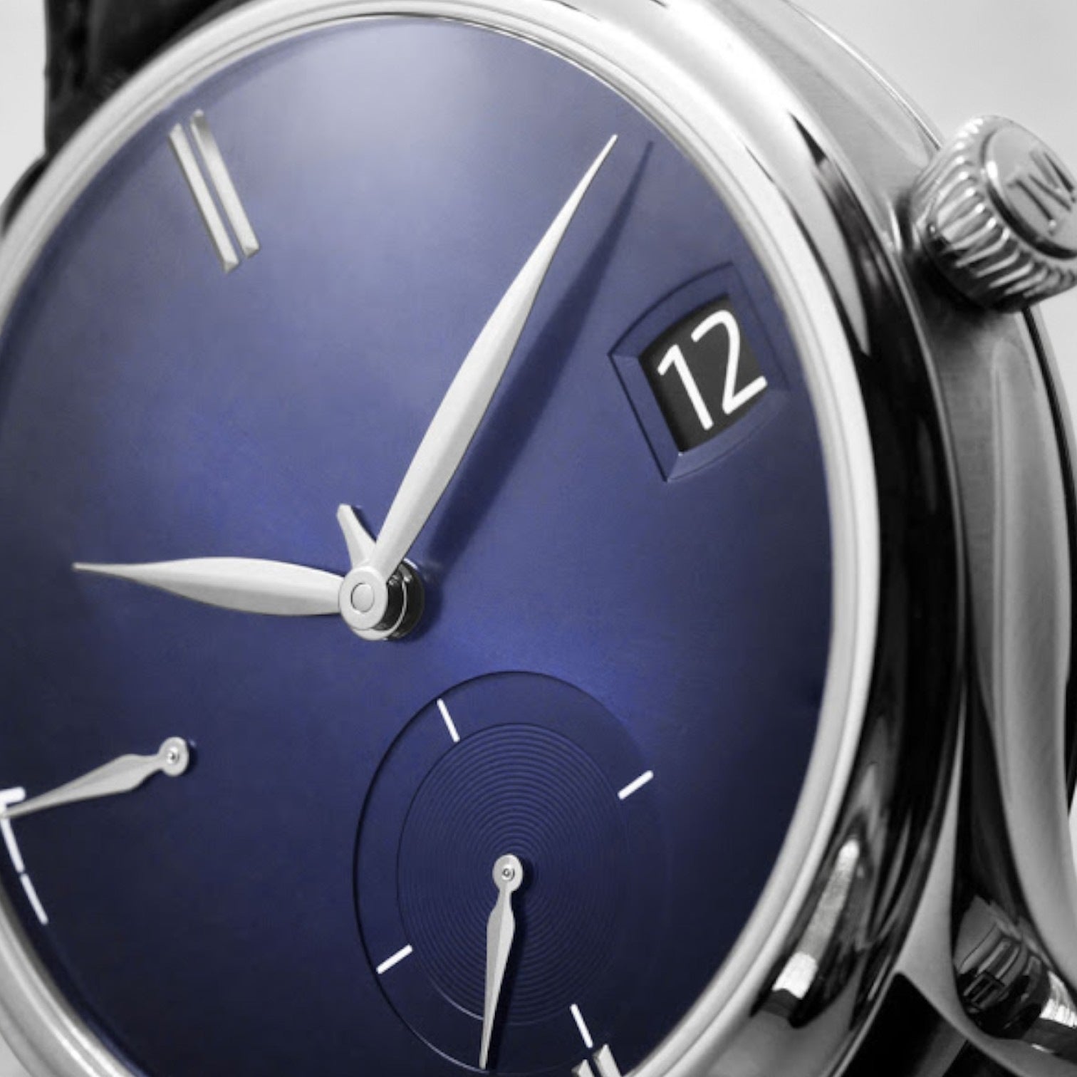 Endeavour Perpetual Calendar Purity
