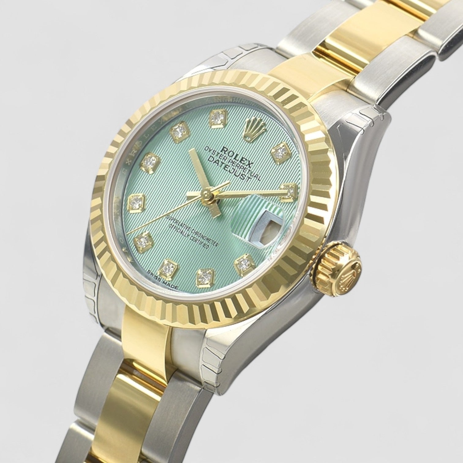 Lady-Datejust Mint Green Diamond Dial 18L Yellow Gold 28mm