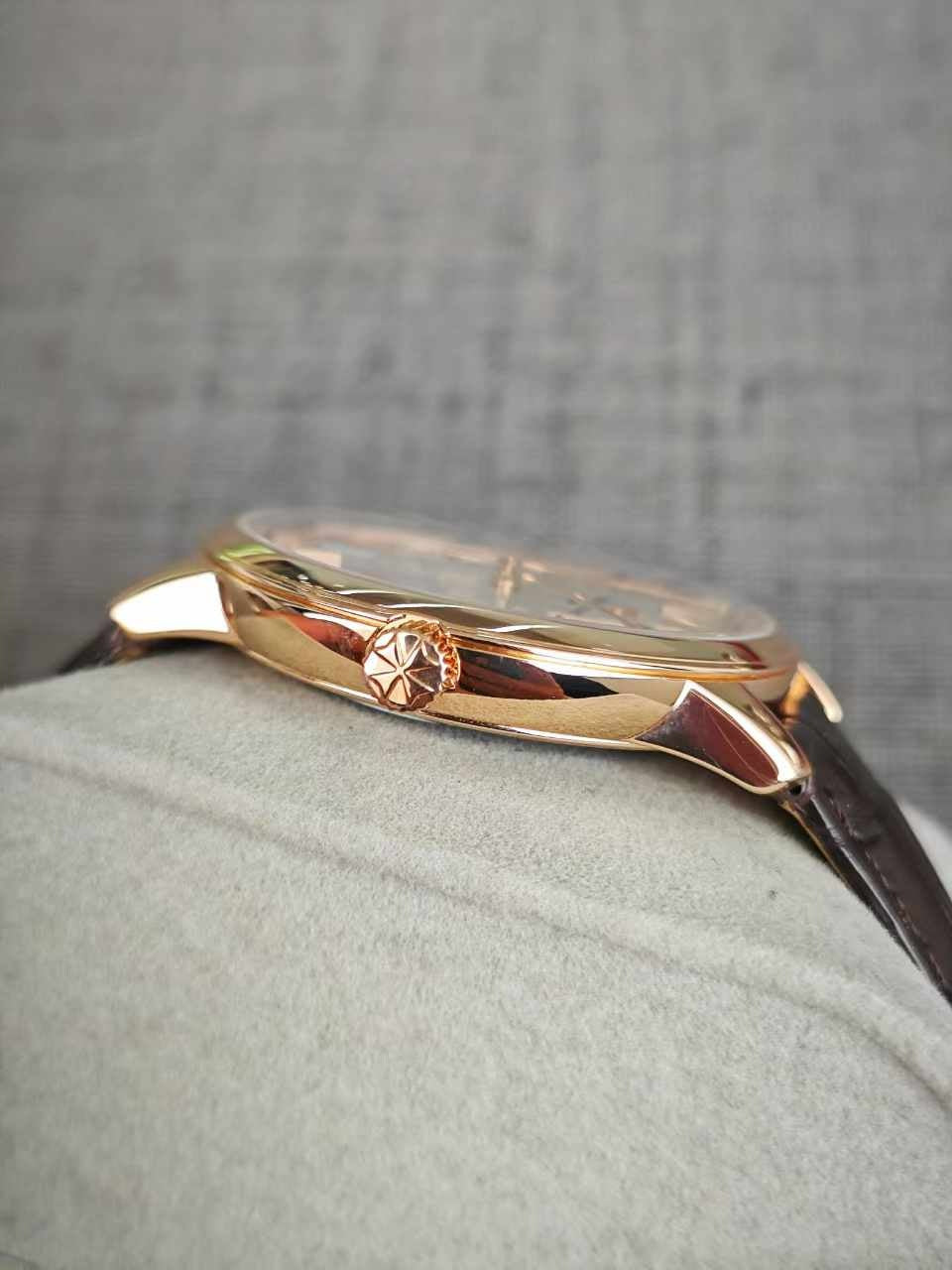 PATRIMONY PETIT MODÈLE 36 mm