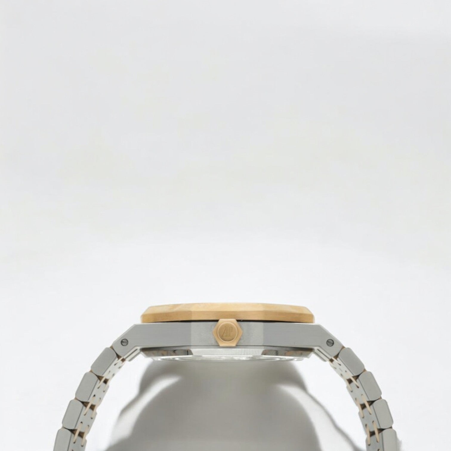 Royal Oak Pride of China Silver Limited