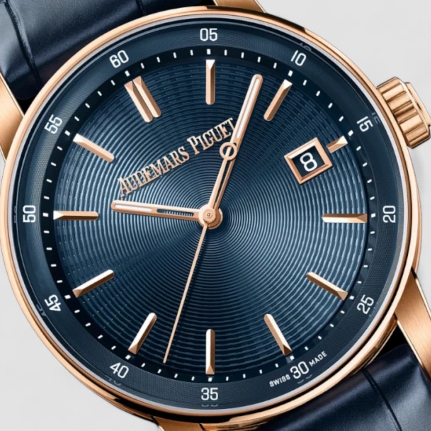 Code 11.59 Selfwinding Pink Rose Gold 38mm