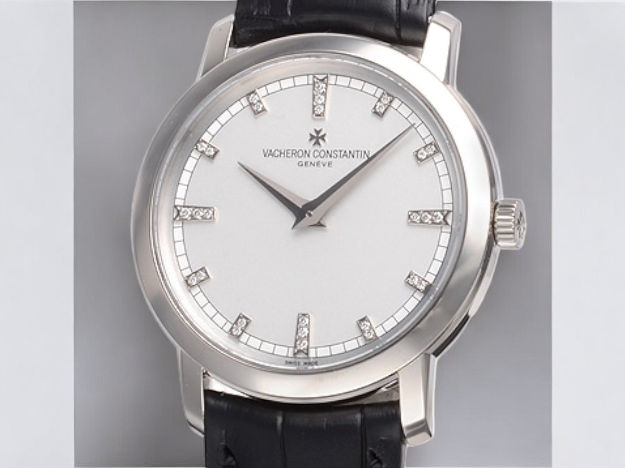 Traditionnelle Quartz White Gold / Silver